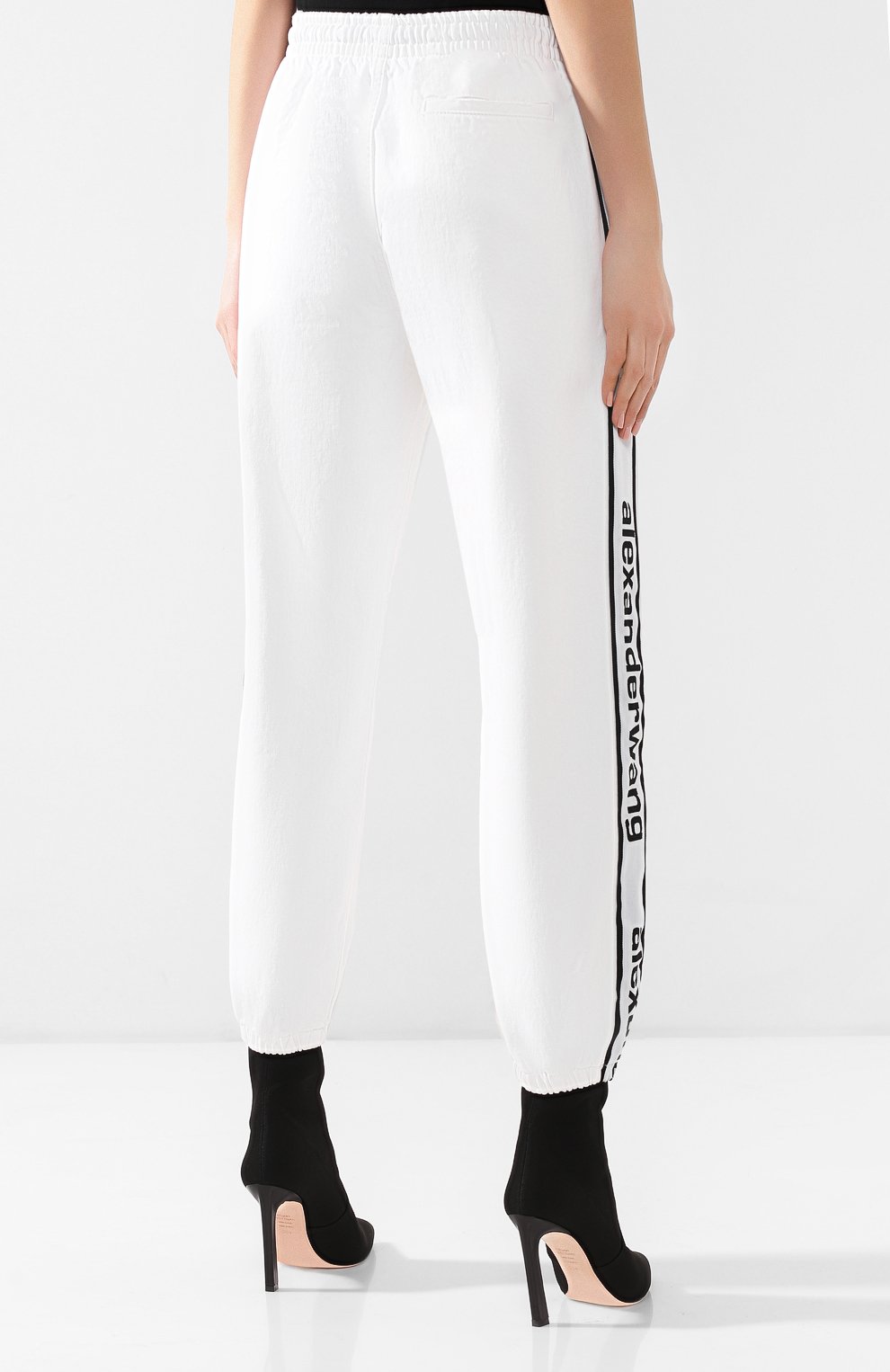 Джинсы ALEXANDER WANG белого цвета по цене 46950 руб., арт. 4D994326CF, фото 4 Джинсы ALEXANDER WANG, арт. 4D994326CF, фото 4