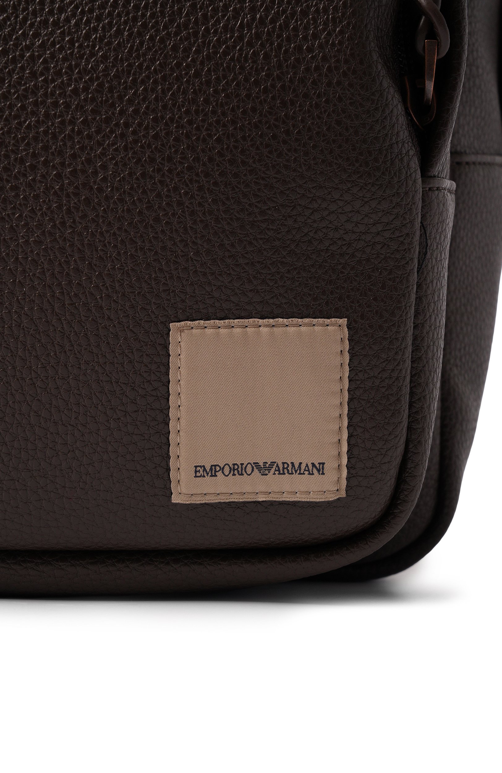 Рюкзак EMPORIO ARMANI темно-коричневого цвета по цене 46550 руб., арт. EM007108/AF29111, фото 5 Рюкзак EMPORIO ARMANI, арт. EM007108/AF29111, фото 5