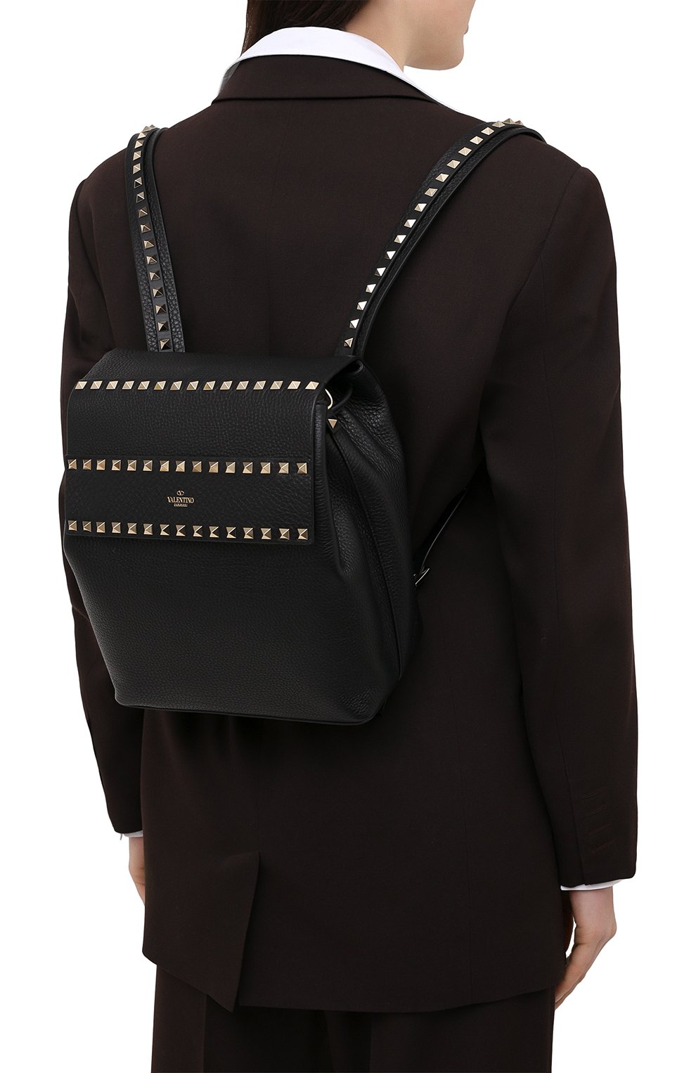 Рюкзак rockstud VALENTINO черного цвета по цене 231000 руб., арт. VW2B0H60/YRK, фото 5 Рюкзак rockstud VALENTINO, арт. VW2B0H60/YRK, фото 5