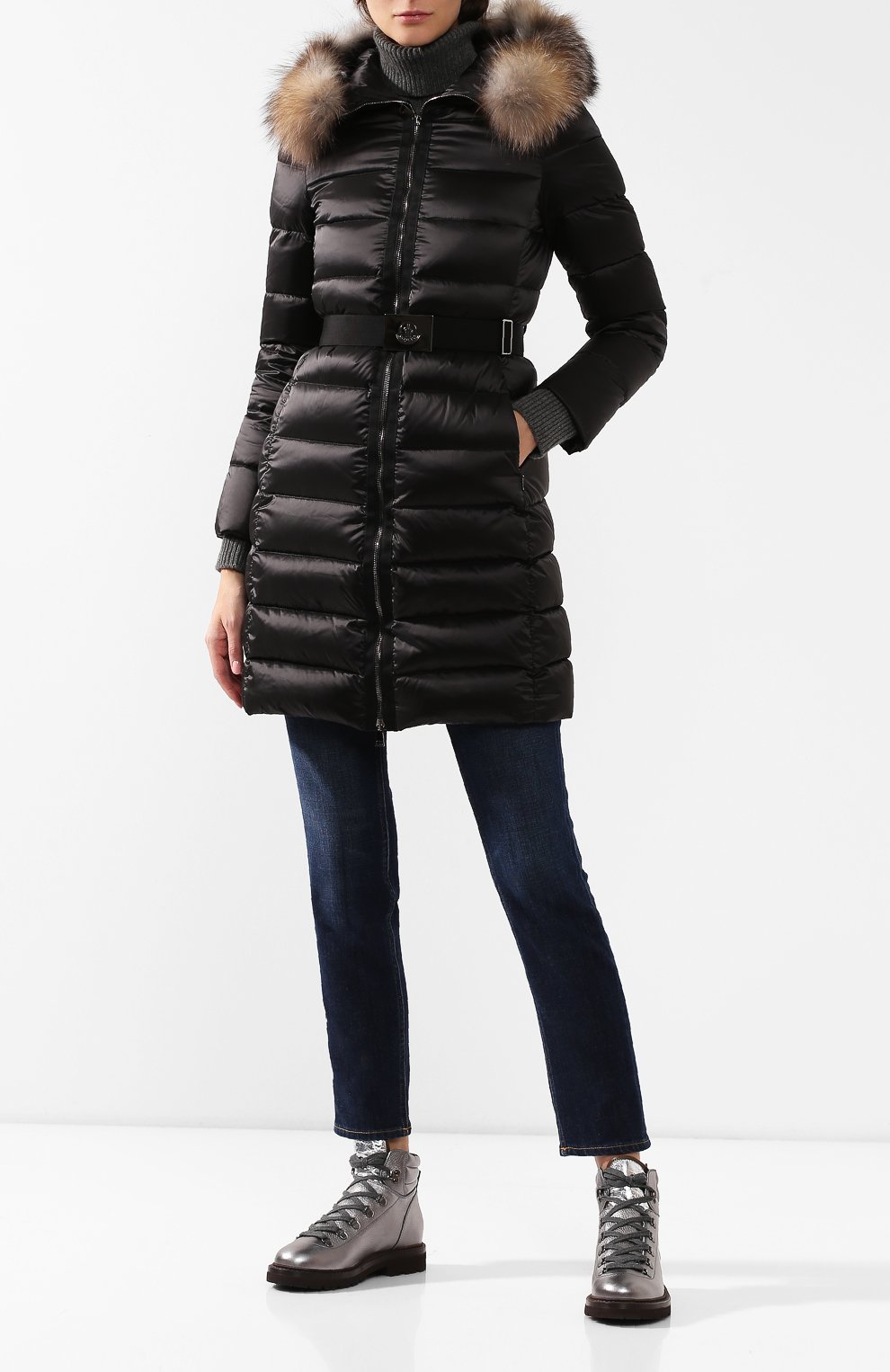 Стеганый пуховик tinuviel MONCLER черного цвета по цене 125500 руб., арт. B2-093-49330-20-57869, фото 2 Стеганый пуховик tinuviel MONCLER, арт. B2-093-49330-20-57869, фото 2