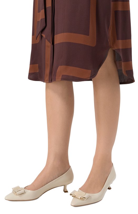 Кожаные туфли New Vara Ferragamo 01H450/768708 Кремовый  01H450/768708 Фото 3