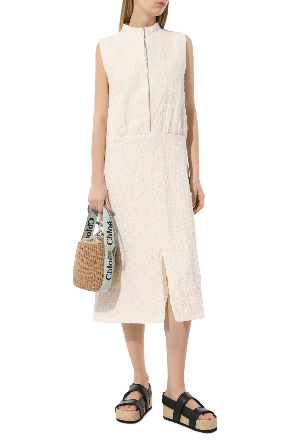 Сумка chloé x mifuko woody small CHLOÉ бежевого цвета по цене 97700 руб., арт. CHC23AS381L18, фото 7 Сумка chloé x mifuko woody small CHLOÉ, арт. CHC23AS381L18, фото 7