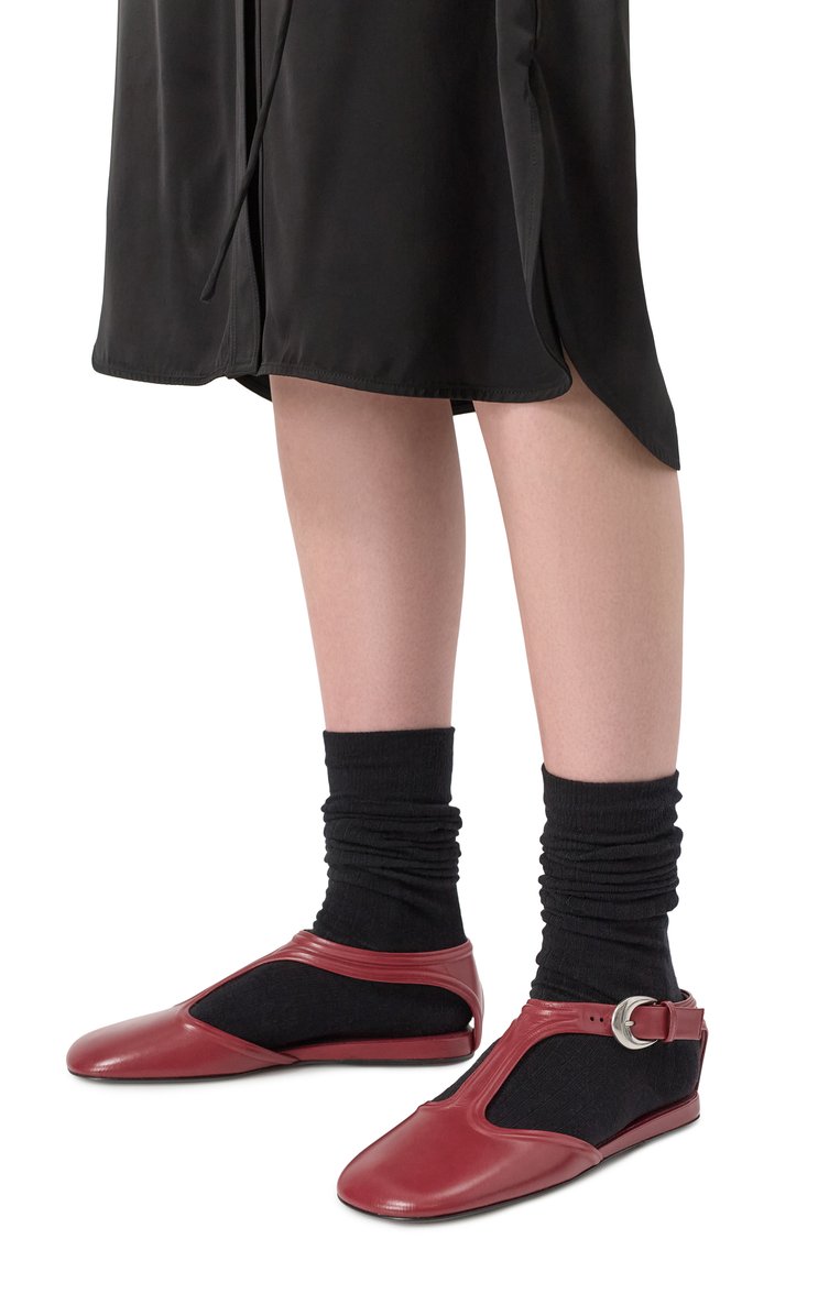 Женские кожаные балетки mary jane JIL SANDER бордового цвета, арт. J16WP0131-P8226 | Фото 3 (Подошва: Плоская; Автоматизация состава: Проставлено; Материал внешний: Натуральная кожа; Автоматизация ТО: Проставлено; Материал внутренний: Натуральная кожа)