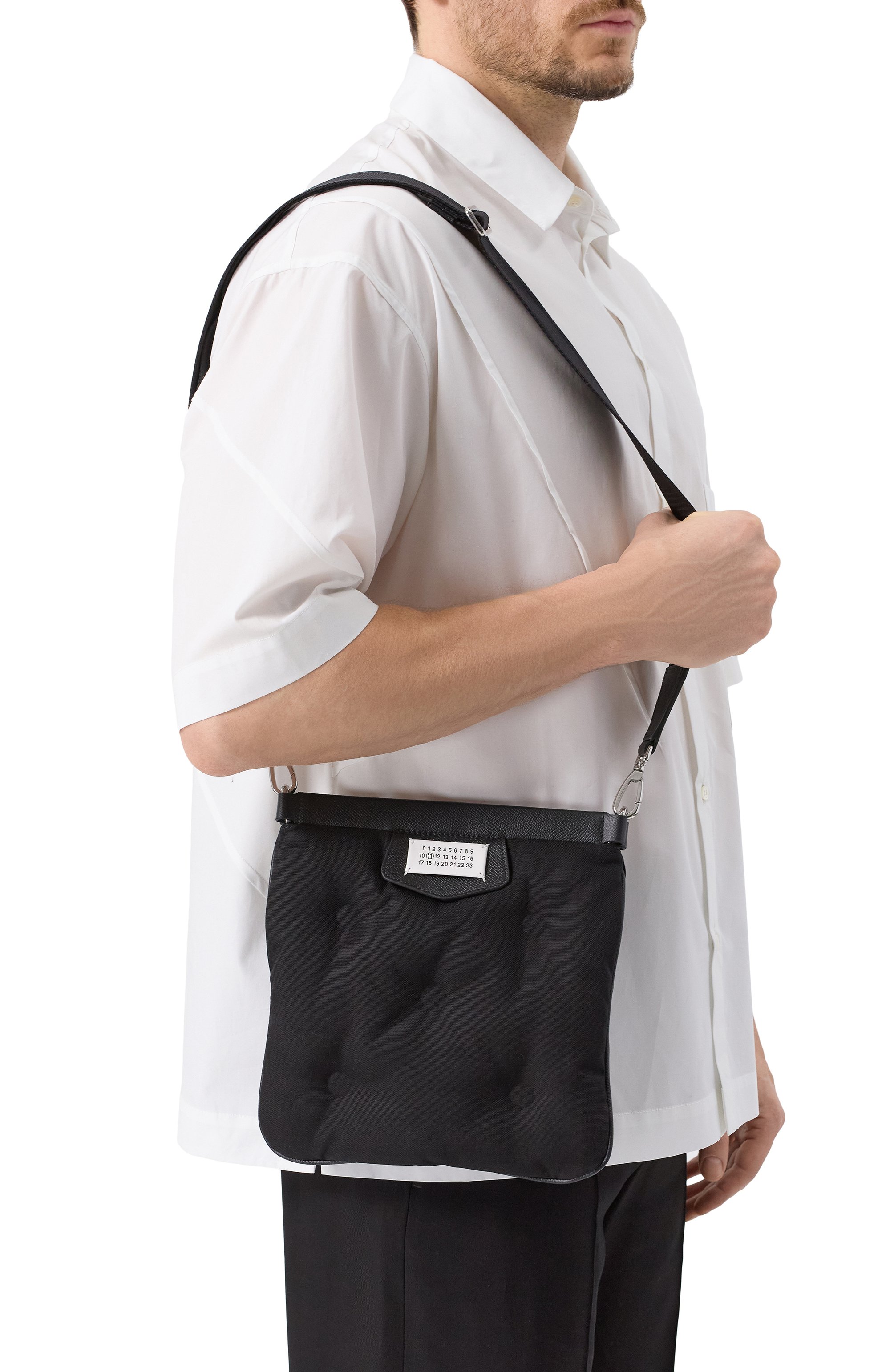 Сумка glam slam MAISON MARGIELA черного цвета по цене 149500 руб., арт. SB2WG0008/P1511, фото 2 Сумка glam slam MAISON MARGIELA, арт. SB2WG0008/P1511, фото 2