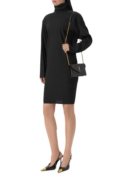 Сумка cassandre SAINT LAURENT черного цвета по цене 146500 руб., арт. 857605/B0W01, фото 3 Сумка cassandre SAINT LAURENT, арт. 857605/B0W01, фото 3
