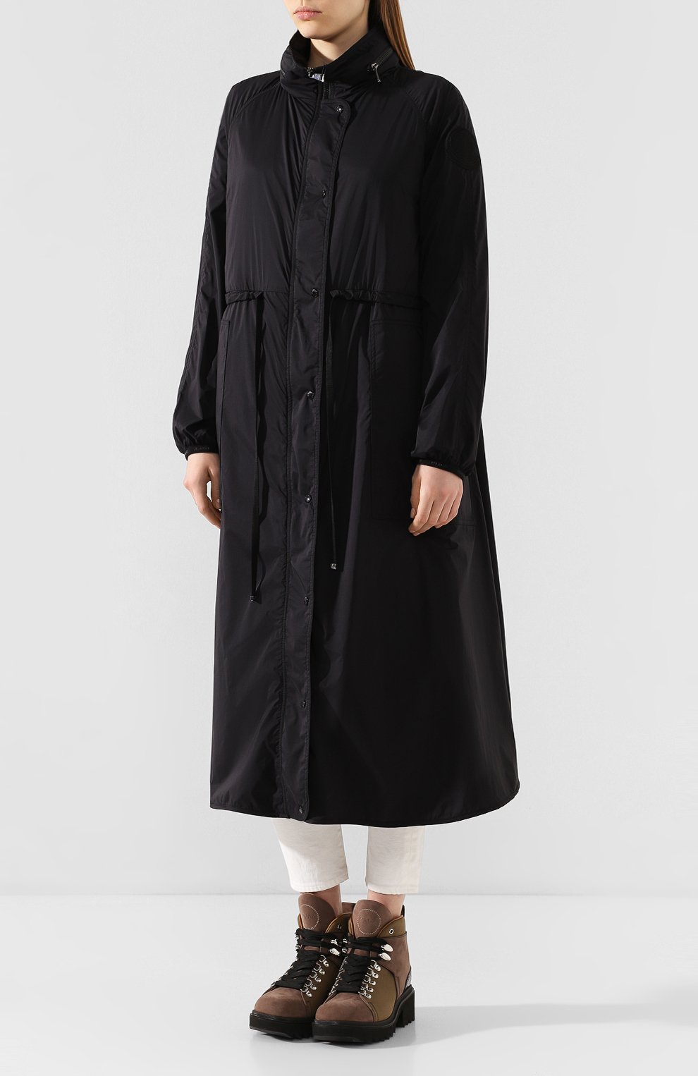 Плащ lin MONCLER черного цвета по цене 83400 руб., арт. F1-093-1D504-00-C0391, фото 3 Плащ lin MONCLER, арт. F1-093-1D504-00-C0391, фото 3