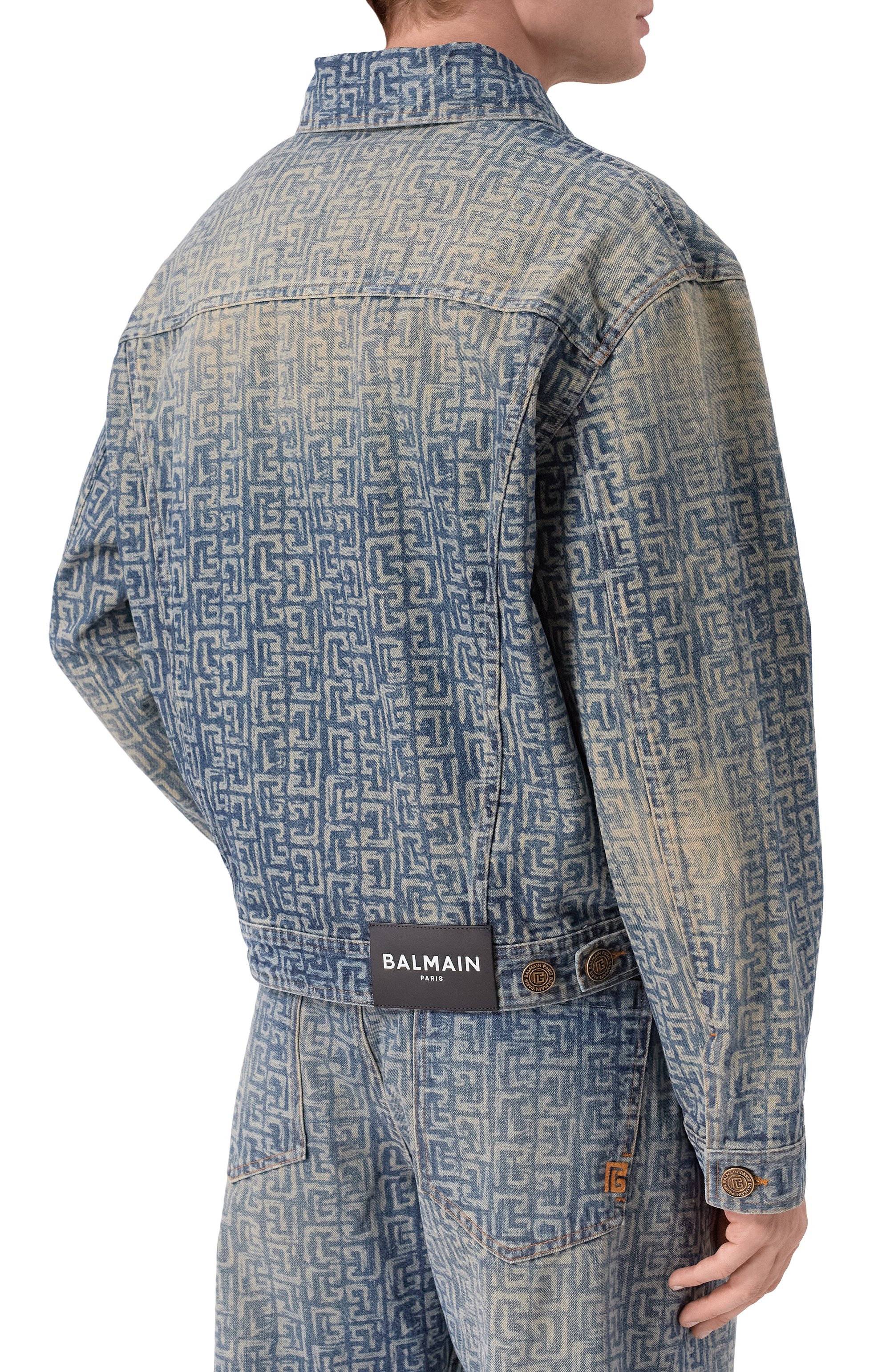 Джинсовая куртка BALMAIN синего цвета по цене 223000 руб., арт. GH1TC330/DG12, фото 4 Джинсовая куртка BALMAIN, арт. GH1TC330/DG12, фото 4