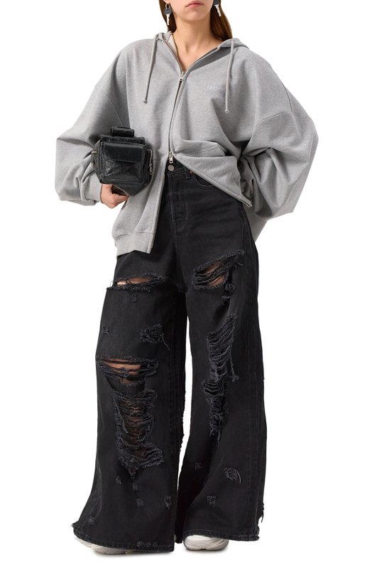Джинсы VETEMENTS 2