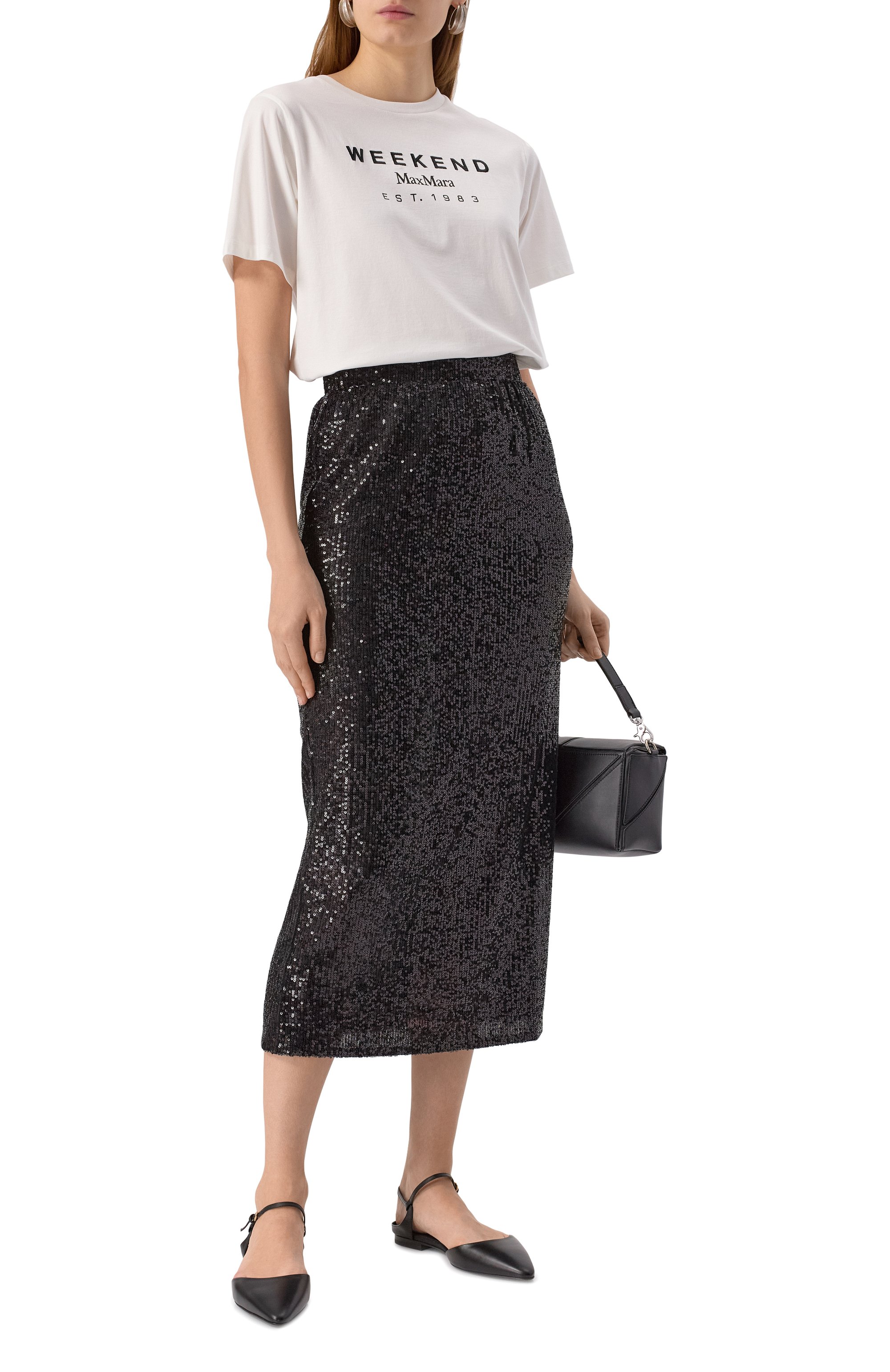 Юбка с отделкой пайетками WEEKEND MAX MARA черного цвета по цене 22050 руб., арт. 0TTELIA, фото 2 Юбка с отделкой пайетками WEEKEND MAX MARA, арт. 0TTELIA, фото 2