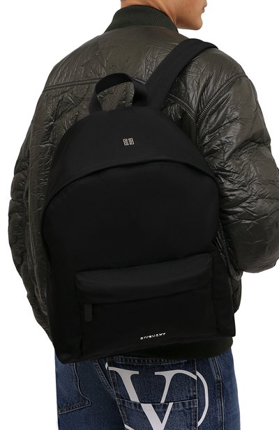 Текстильный рюкзак essential u GIVENCHY черного цвета по цене 99200 руб., арт. BK508HK17N, фото 2 Текстильный рюкзак essential u GIVENCHY, арт. BK508HK17N, фото 2