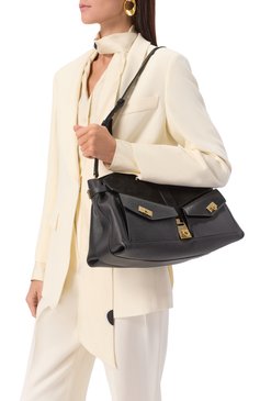 Женская сумка multipocket hug large FERRAGAMO черного цвета, арт. 219983/784189 | Фото 2 (Размер: large; Материал: Натуральная кожа)