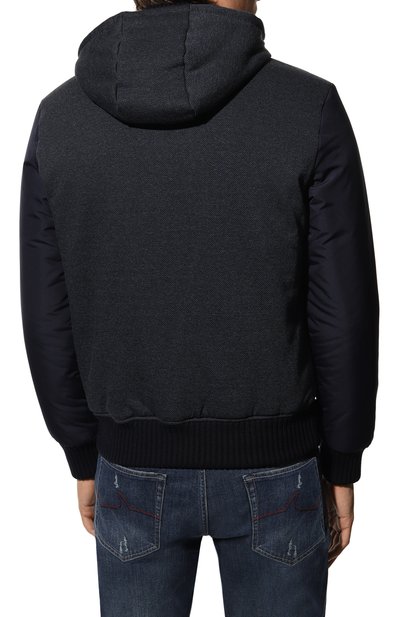 Утепленный бомбер CAPOBIANCO синего цвета по цене 106500 руб., арт. 13M351.JCNY., фото 4 Утепленный бомбер CAPOBIANCO, арт. 13M351.JCNY., фото 4