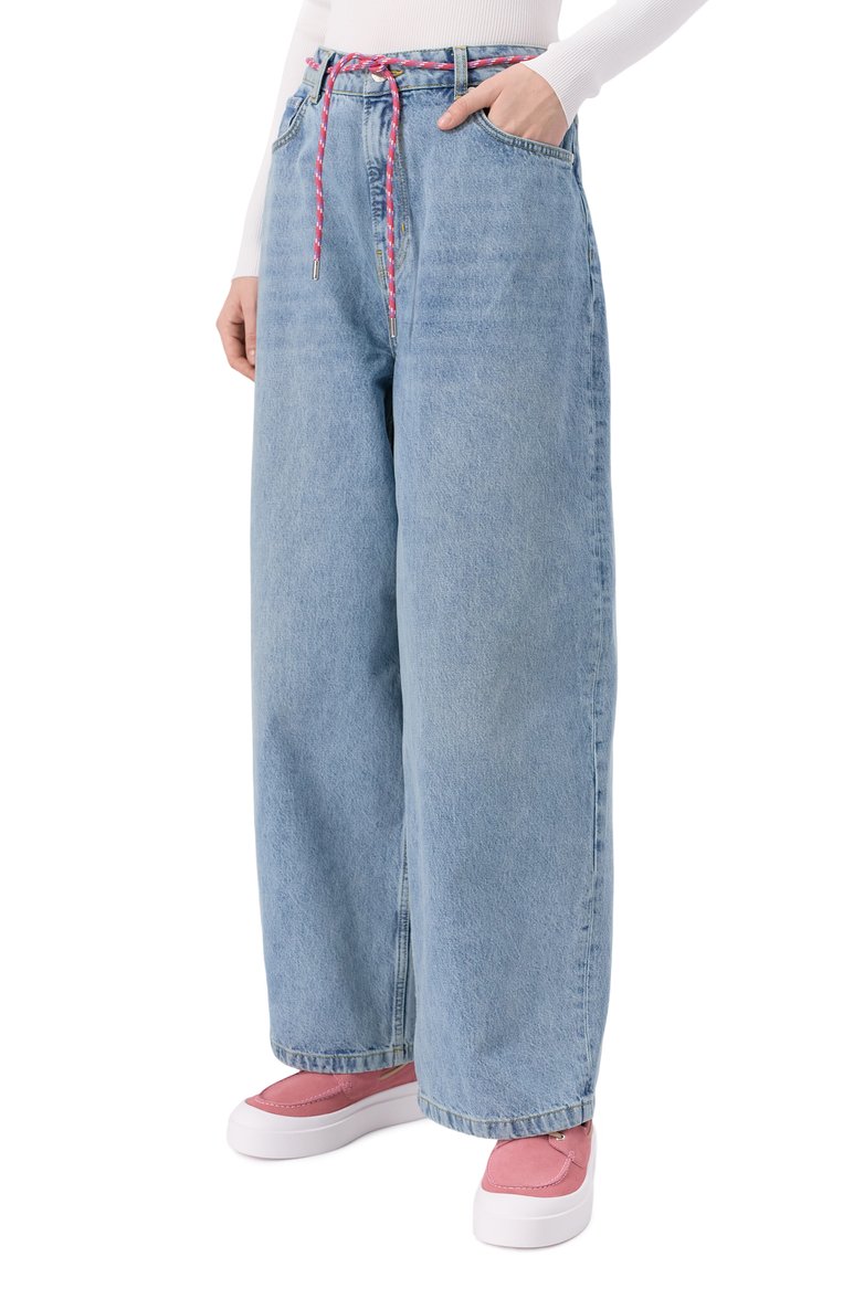 Женские джинсы M05CH1NO JEANS голубого цвета, арт. A0314/3217 | Фото 3 (Материал внешний: Хлопок, Деним; Длина (брюки, д�жинсы): Стандартные; Стили: Кэжуэл; Кросс-КТ: Деним; Силуэт Ж (брюки и джинсы): Широкие; Детали: Делаве)
