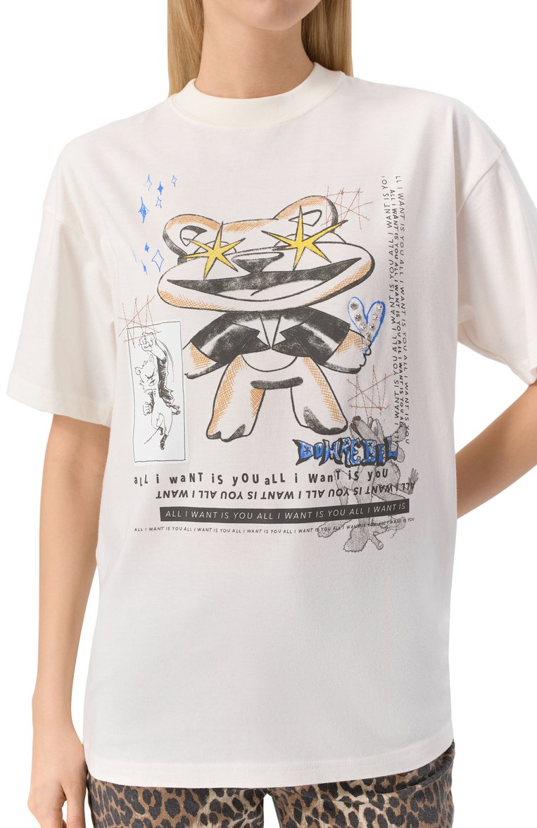 Женская хлопковая футболка DOMREBEL белого цвета, арт. WANTED T-SHIRT SWAR0WSKI | Фото 5 (Длина (для топов): Стандартные; Рукава: Короткие; Материал внешний: Хлопок; Стили: Кэжуэл; Принт: С принтом; Женское Кросс-КТ: Футболка-одежда; Детали: Декор; Автоматизация ТО: Проставлено; Автоматизация состава: Проставлено)
