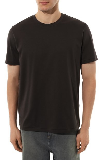 Хлопковая футболка ATTACHMENT темно-серого цвета по цене 22100 руб., арт. AJ42-055, фото 3 Хлопковая футболка ATTACHMENT, арт. AJ42-055, фото 3