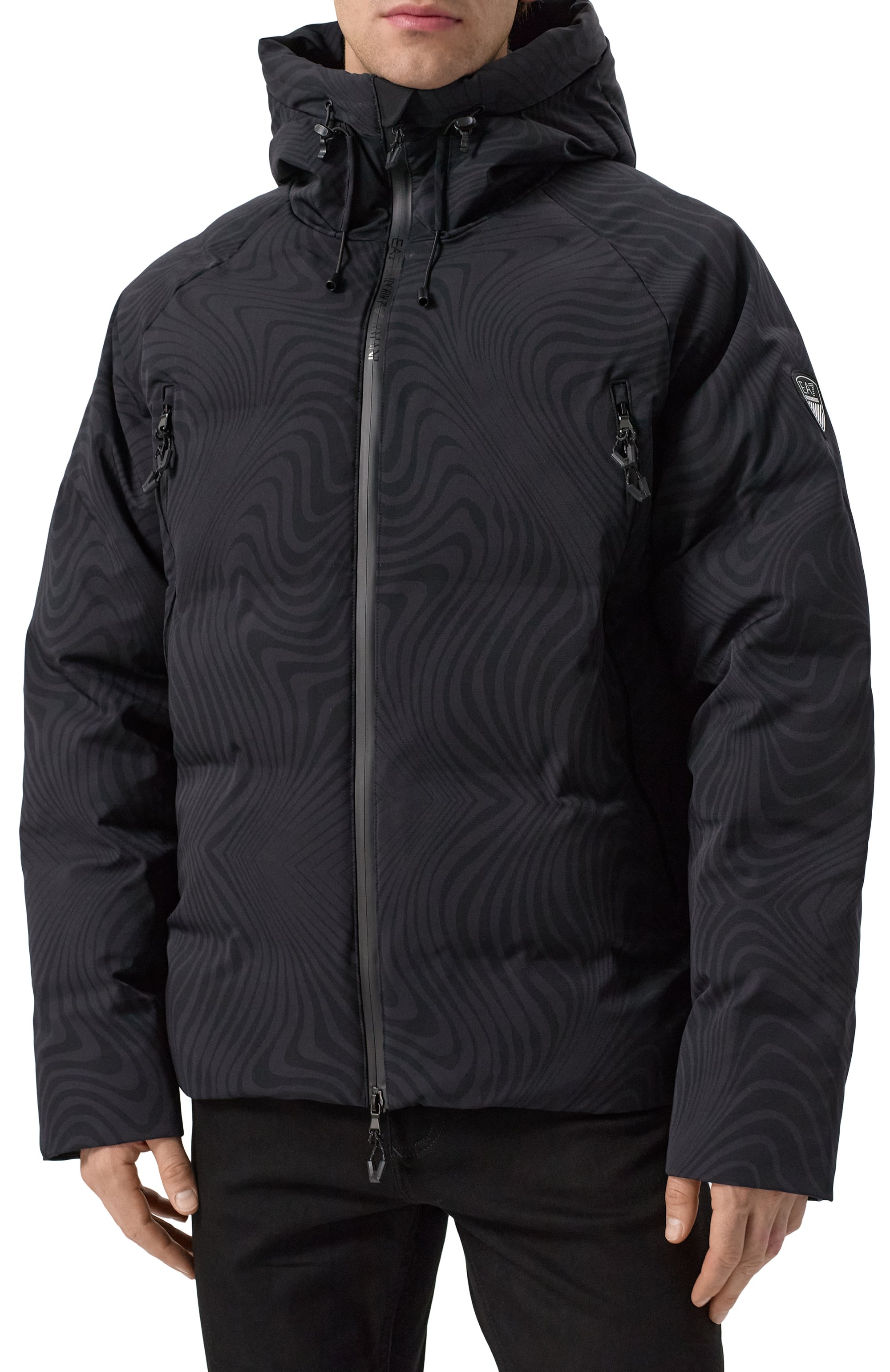 Пуховик EA7 темно-серого цвета по цене 87550 руб., арт. 6DPG18/PNCJZ, фото 3 Пуховик EA7, арт. 6DPG18/PNCJZ, фото 3