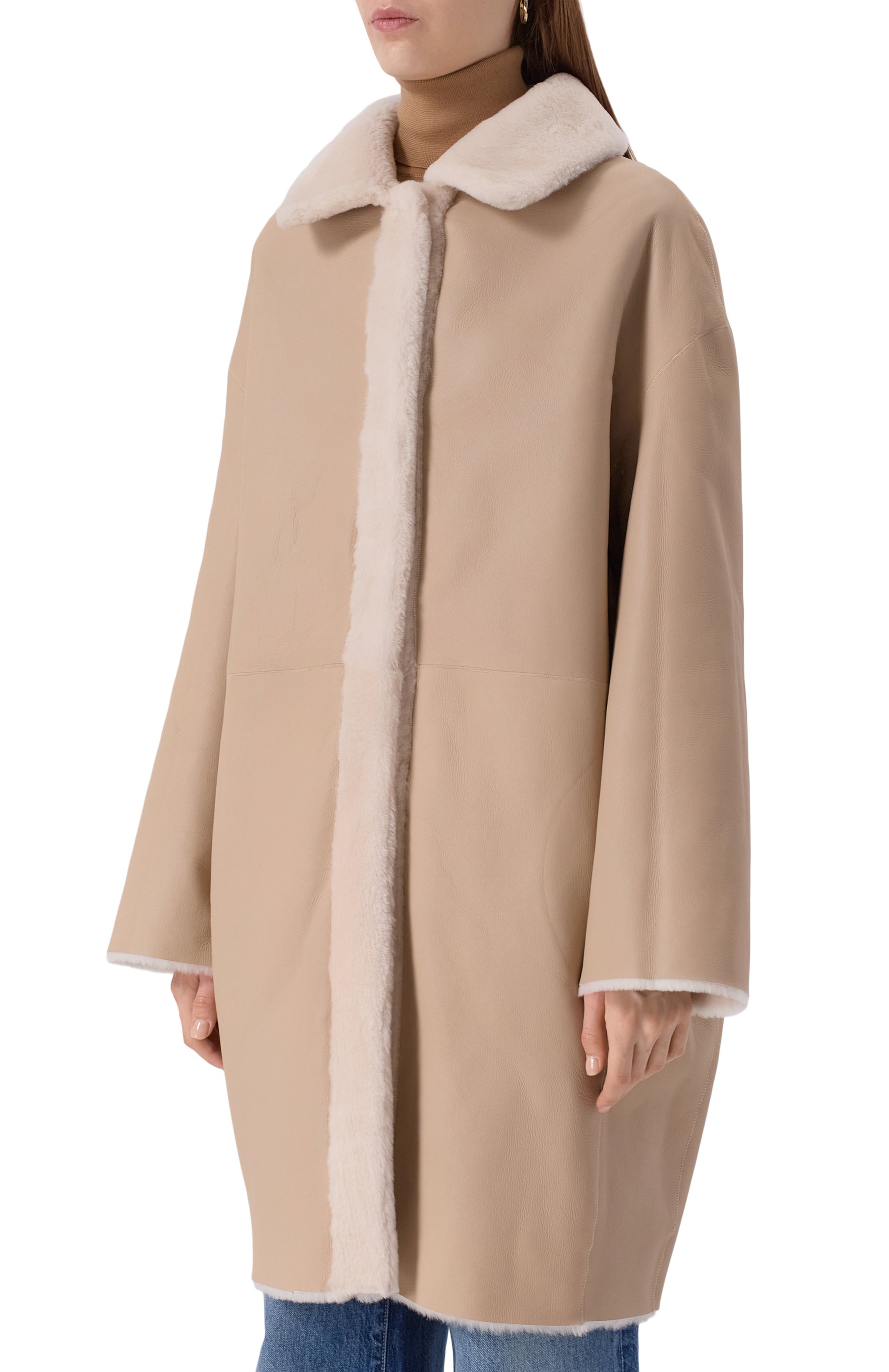 Двусторонняя дубленка из овчины MANZONI24 кремового цвета по цене 366500 руб., арт. 25M770R-S21/48-50, фото 6 Двусторонняя дубленка из овчины MANZONI24, арт. 25M770R-S21/48-50, фото 6