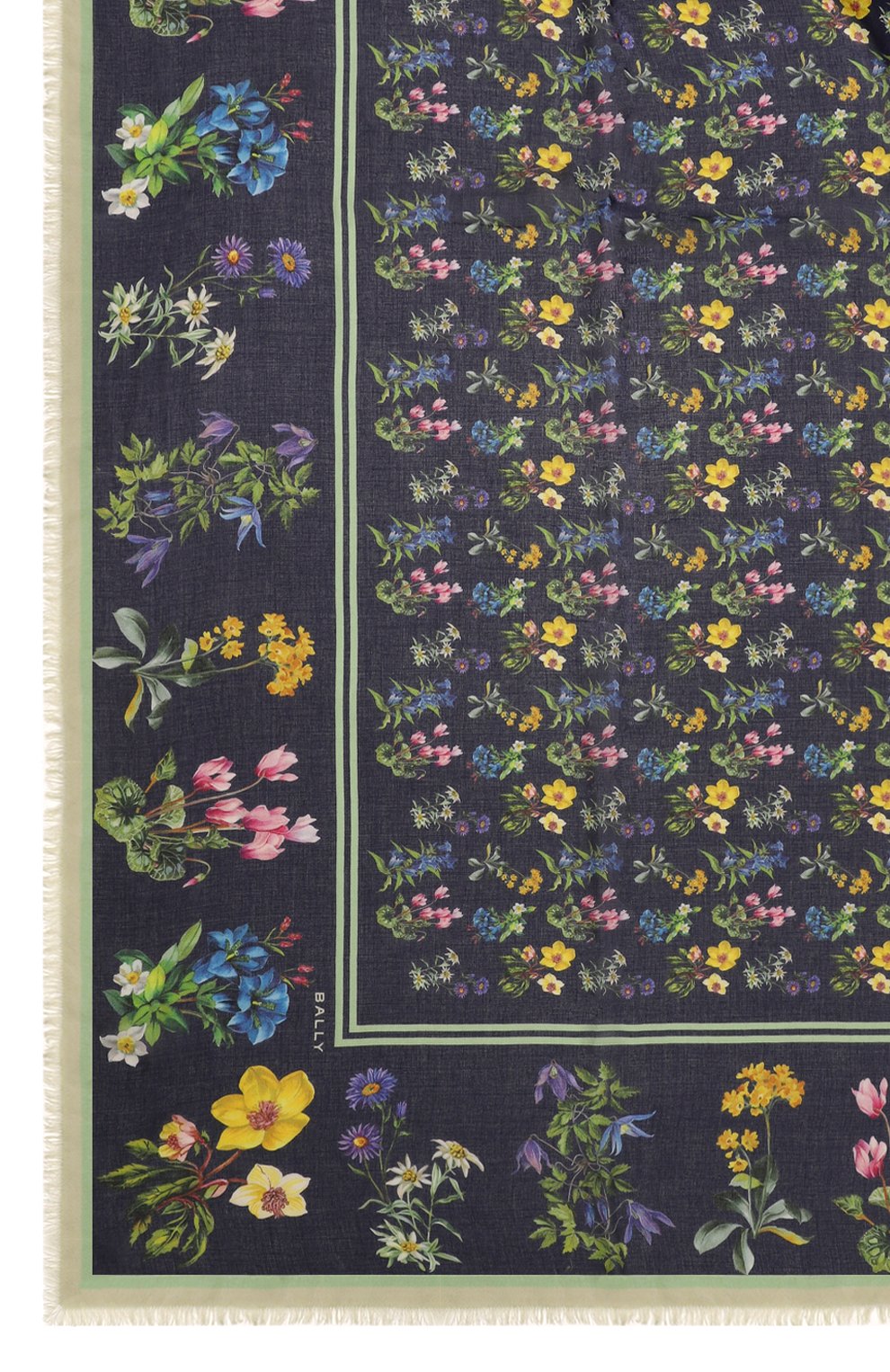 Шаль BALLY темно-синего цвета по цене 31700 руб., арт. WSC03P/M0023, фото 4 Шаль BALLY, арт. WSC03P/M0023, фото 4