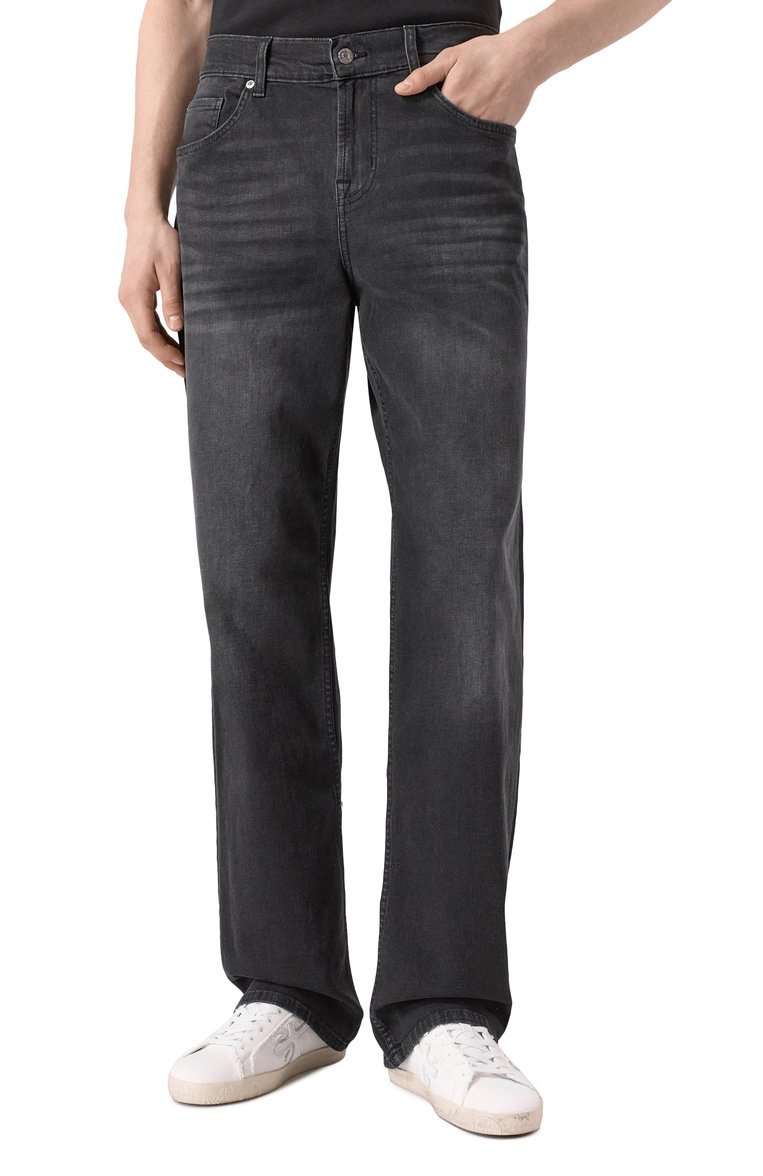 Мужские джинсы austin 7 FOR ALL MANKIND черного цвета, арт. JSMYC500KW | Фото 3 (Длина (брюки, джинсы): Стандартные; Силуэт М (брюки): Широкие; Детали: Делаве; Кросс-КТ: Деним; Материал внешний: Деним, Хлопок; Стили: Повседневный; Автоматизация ТО: Проставлено; Автоматизация состава: Проставлено)