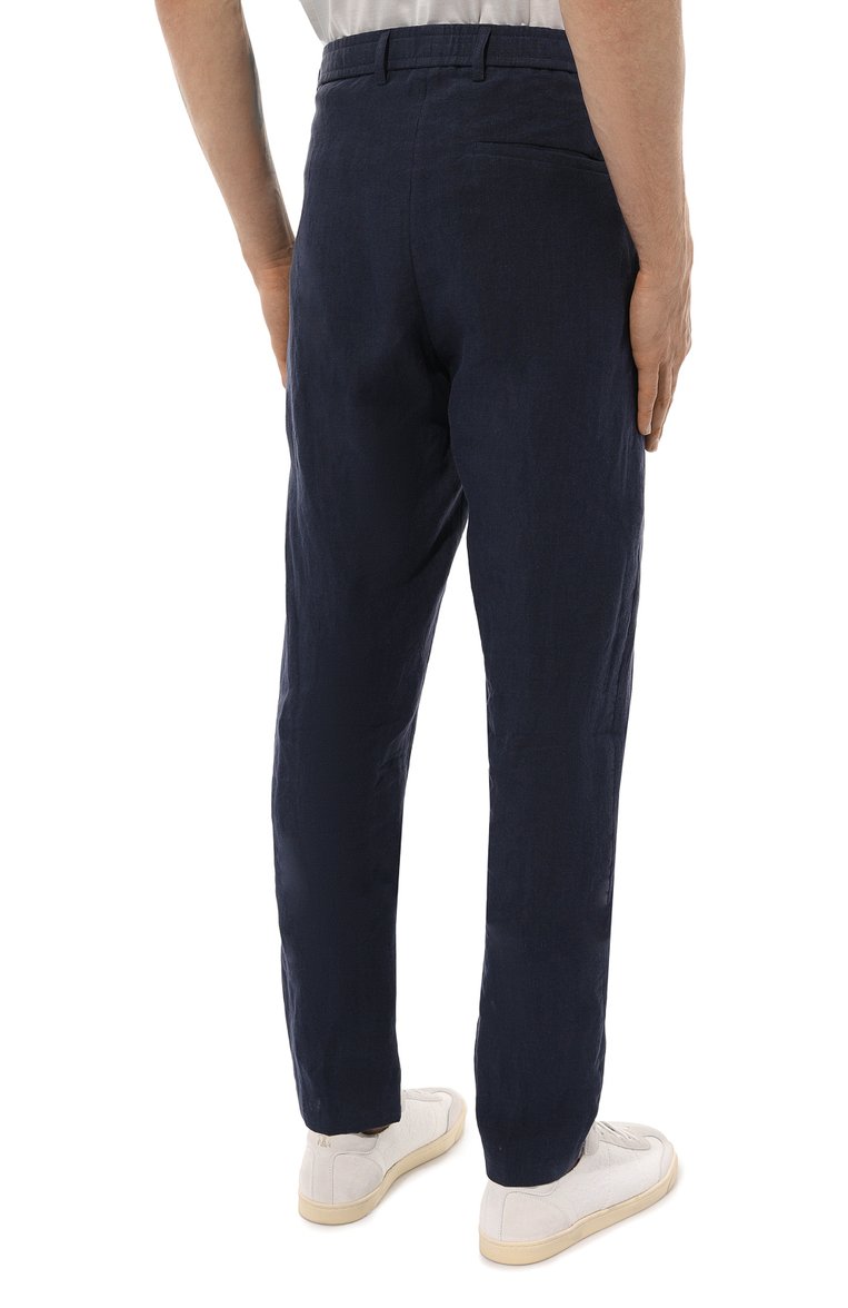 Мужские льняные брюки EMPORIO ARMANI темно-синего цвета, арт. 01P590/01448 | Фото 4 (Длина (брюки, джинсы): Стандартные; Материал внешний: Лен; Силуэт М (брюки): Чиносы; Случай: Повседневный; Стили: Кэжуэл; Автоматизация ТО: Проставлено; Автоматизация состава: Проставлено)