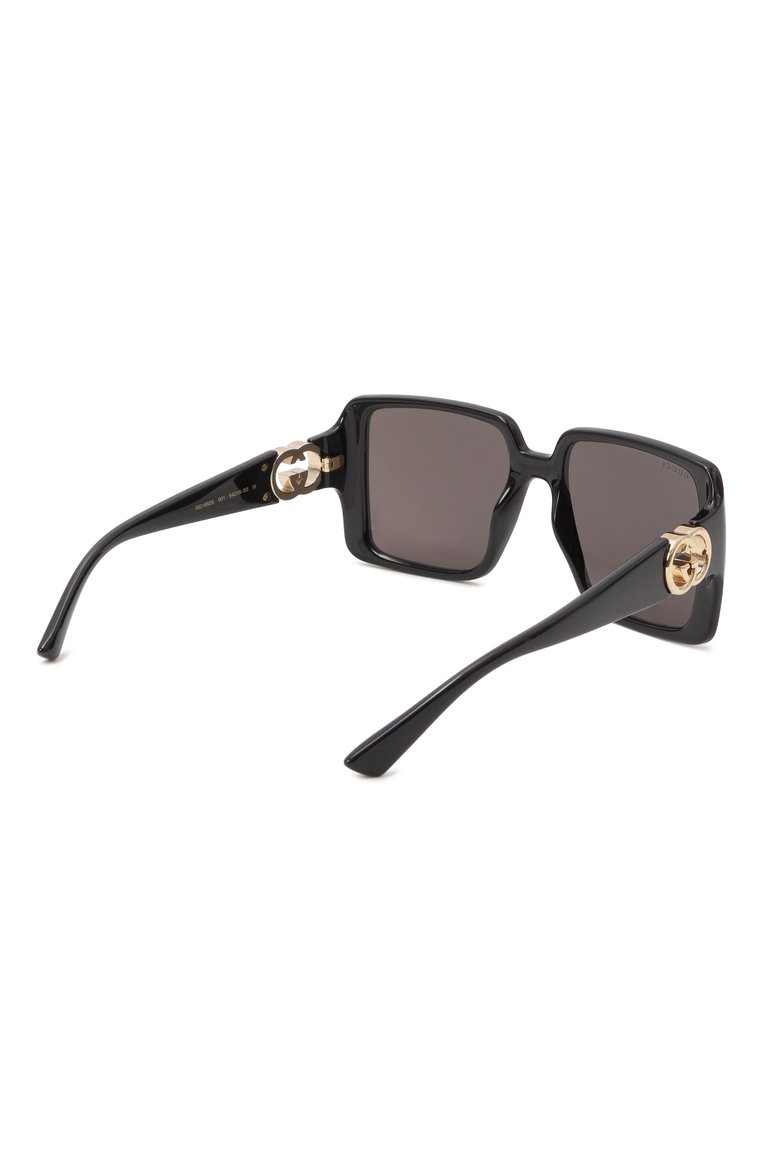 Женские солнцезащитные очки GUCCI черного цвета, арт. GG1692S 001 | Фото 4 (Региональные ограничения белый список (Axapta Mercury): Не проставлено; Тип очков: С/з; Нос: Не проставлено; Материал: Пластик; Очки форма: Квадратные; Оптика Гендер: оптика-женское)