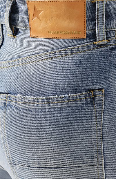 Джинсы GOLDEN GOOSE DELUXE BRAND голубого цвета по цене 26250 руб., арт. G36WP005.A1, фото 5 Джинсы GOLDEN GOOSE DELUXE BRAND, арт. G36WP005.A1, фото 5