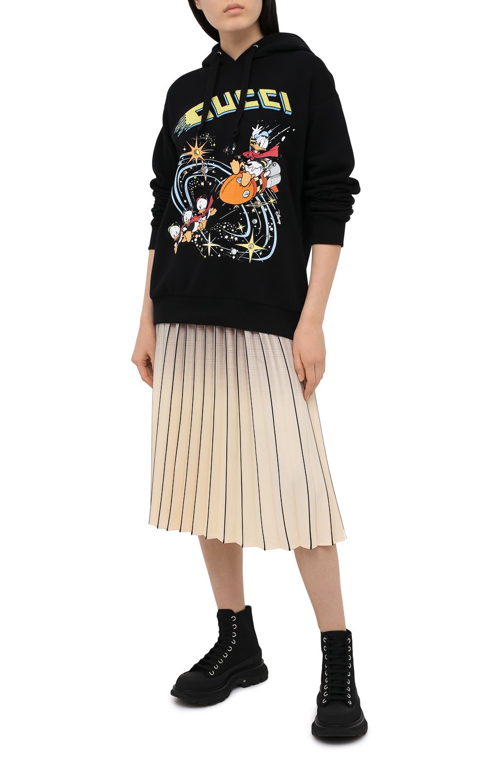 Хлопковое худи disney x gucci GUCCI черного цвета по цене 158400 руб., арт. 615061/XJDC6, фото 2 Хлопковое худи disney x gucci GUCCI, арт. 615061/XJDC6, фото 2