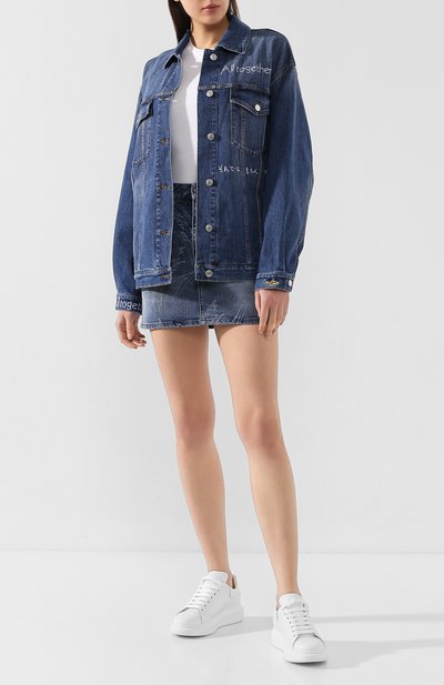 Джинсовая куртка STELLA MCCARTNEY голубого цвета по цене 86000 руб., арт. 445705/SNH06, фото 2 Джинсовая куртка STELLA MCCARTNEY, арт. 445705/SNH06, фото 2