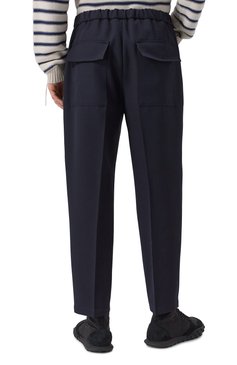 Мужские шерстяные брюки JIL SANDER темно-синего цвета, арт. J21KA0012/J40002 | Фото 4 (Материал сплава: Проставлено; Материал внешний: Шерсть; Длина (брюки, джинсы): Стандартные; Драгоценные камн�и: Проставлено; Случай: Повседневный; Стили: Кэжуэл)