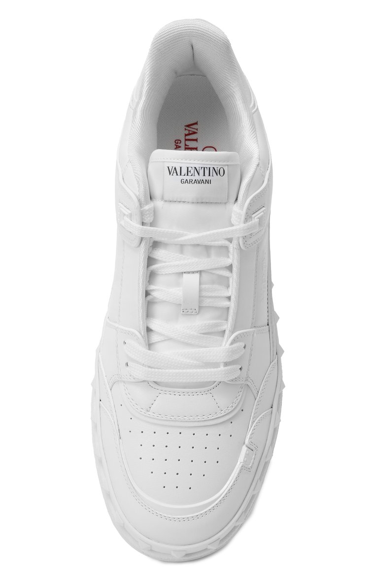 Муж�ские кожаные кеды freedots VALENTINO белого цвета, арт. 6Y2S0H43/RDG | Фото 6 (Подошва: Массивная; Материал внешний: Натуральная кожа; Материал внутренний: Текстиль; Кросс-КТ: Низкие; Материал утеплителя: Без утеплителя; Стили: Классический; Автоматизация состава: Проставлено; Автоматизация ТО: Проставлено)