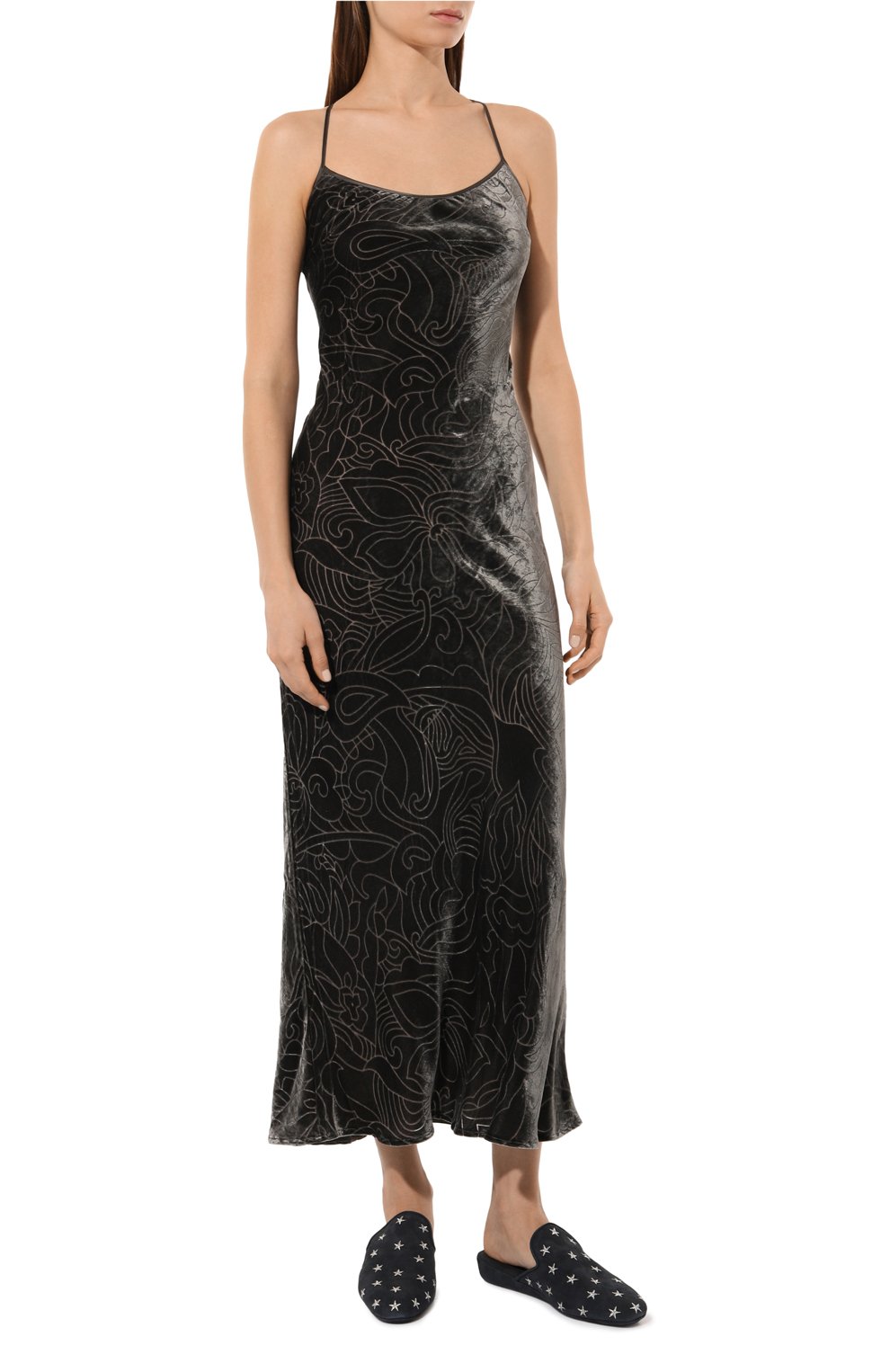 Сорочка из вискозы и шелка MARJOLAINE черного цвета по цене 57950 руб., арт. 5SYL3002, фото 2 Сорочка из вискозы и шелка MARJOLAINE, арт. 5SYL3002, фото 2