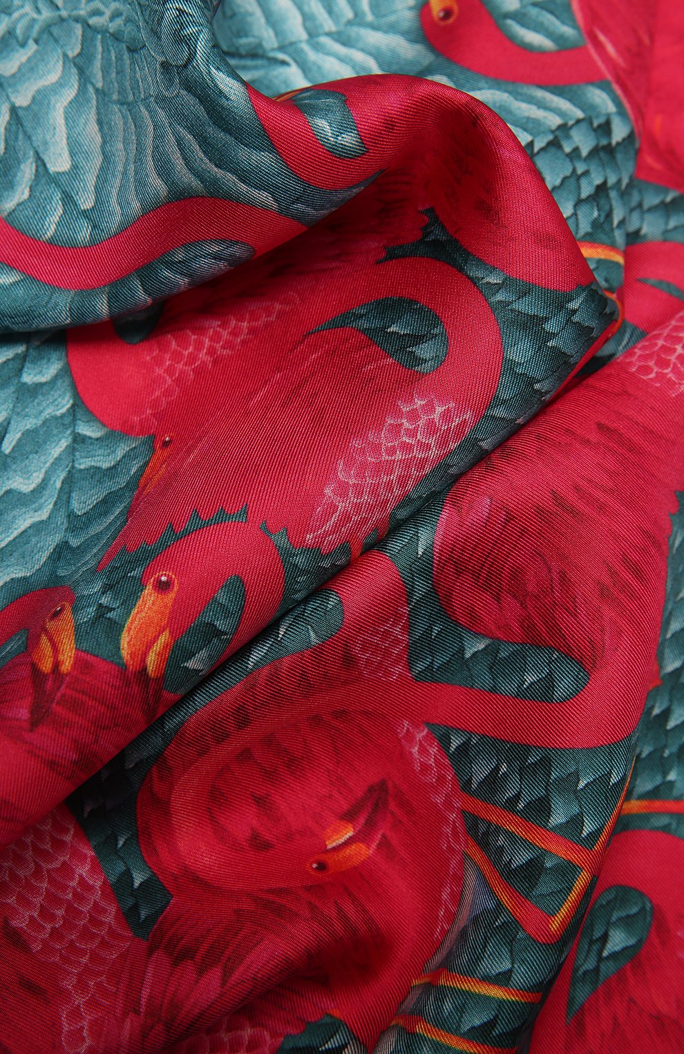 Шелковый платок flamingo ice KIRILL OVCHINNIKOV серого цвета по цене 23100 руб., арт. 90\Fi, фото 2 Шелковый платок flamingo ice KIRILL OVCHINNIKOV, арт. 90\Fi, фото 2