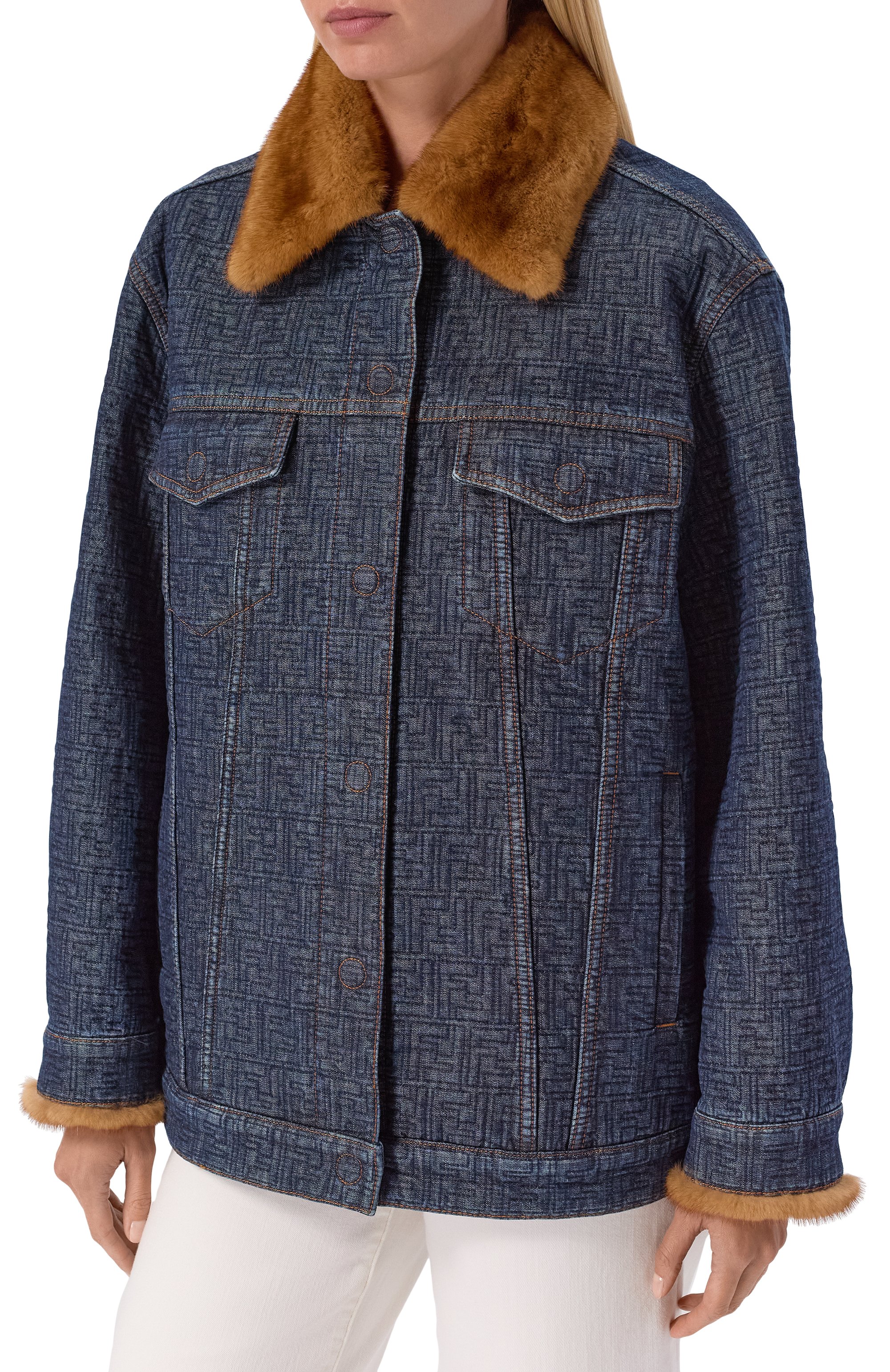 Джинсовая куртка с отделкой из норки FENDI, арт. FLF849/AW82, фото 3