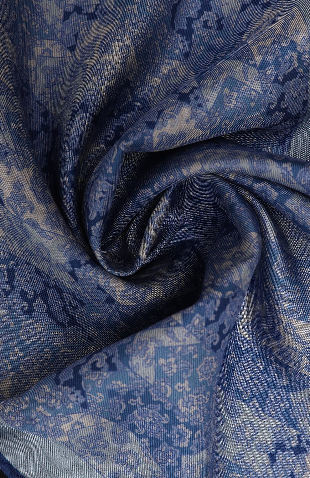 Шелковый платок STEFANO RICCI синего цвета по цене 24800 руб., арт. FZSR15/13712, фото 2 Шелковый платок STEFANO RICCI, арт. FZSR15/13712, фото 2