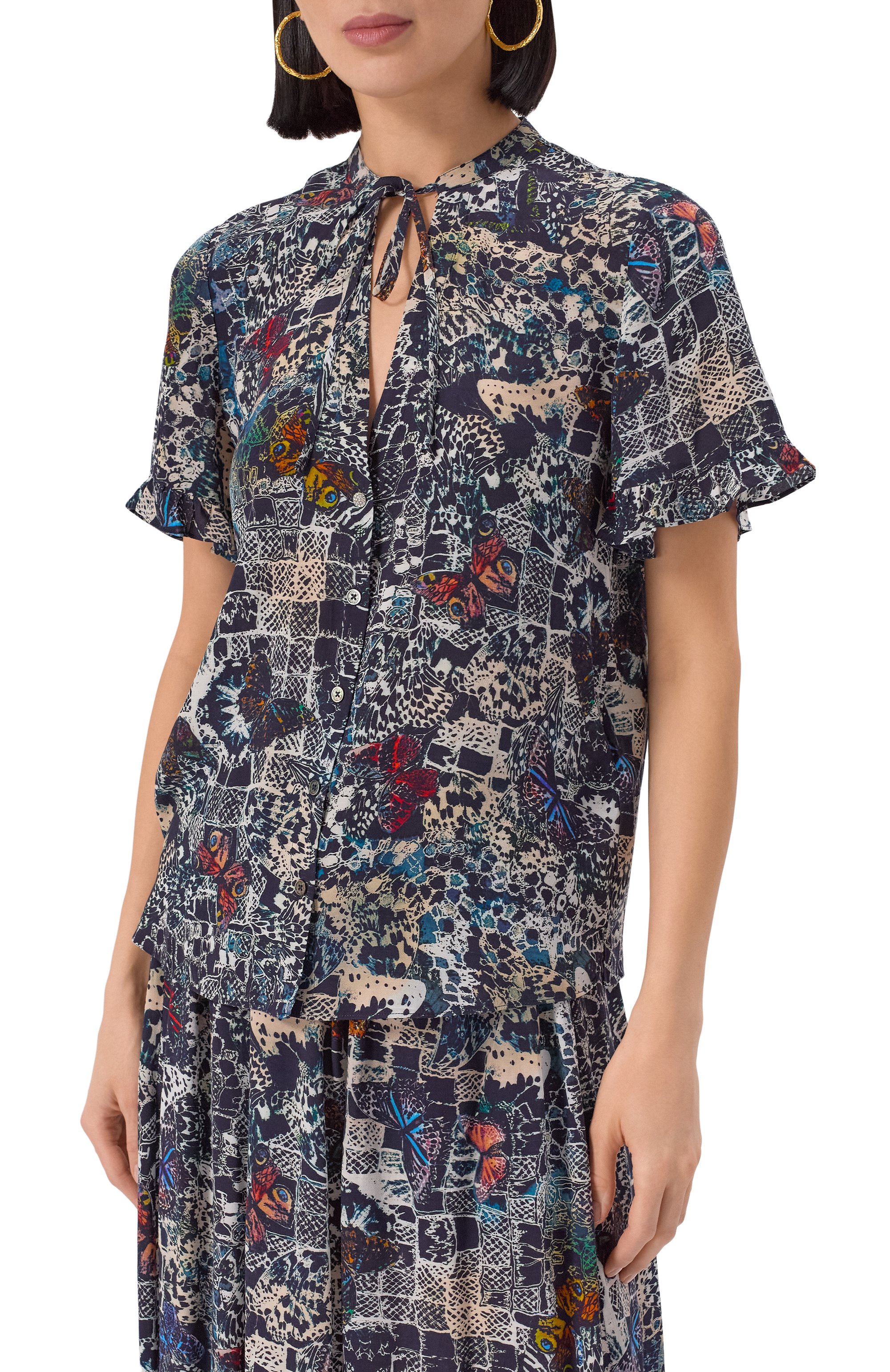 Блузка из вискозы ZADIG AND VOLTAIRE синего цвета по цене 26350 руб., арт. WWT001984, фото 3 Блузка из вискозы ZADIG AND VOLTAIRE, арт. WWT001984, фото 3