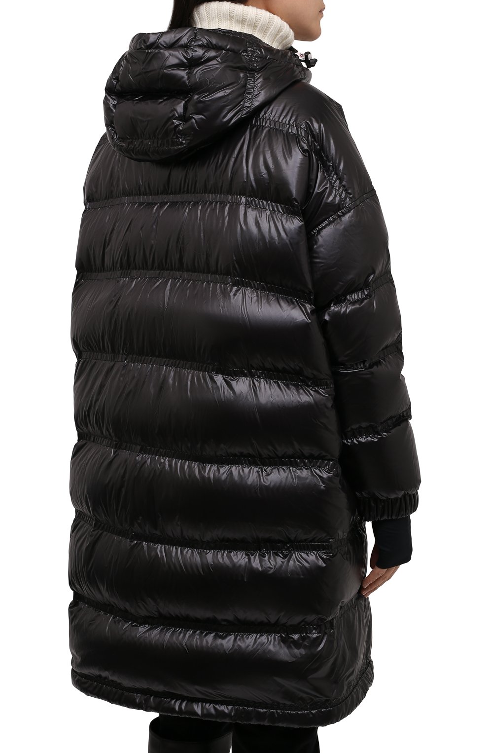 Пуховик rochelair MONCLER черного цвета по цене 141000 руб., арт. G2-098-1C501-00-539JH, фото 4 Пуховик rochelair MONCLER, арт. G2-098-1C501-00-539JH, фото 4