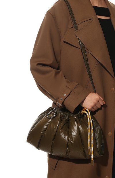 Сумка seashell MONCLER хаки цвета по цене 82100 руб., арт. F2-09B-5L506-10-02SK9, фото 2 Сумка seashell MONCLER, арт. F2-09B-5L506-10-02SK9, фото 2