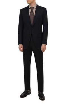 Мужской пиджак из шерсти и кашемира TOM FORD темно-синего цвета, арт. 228R01/15MA40 | Фото 2 (Материал внешний: Шерсть; Рукава: Длинные; Длина (для топов): Стандартные; Материал сплава: Проставлено; Стили: Классический; Случай: Формальный; 1-2-бортные: Однобортные; Драгоценные камни: Проставлено; Материал подклада: Шелк, Купро; Пиджаки М: Приталенный)