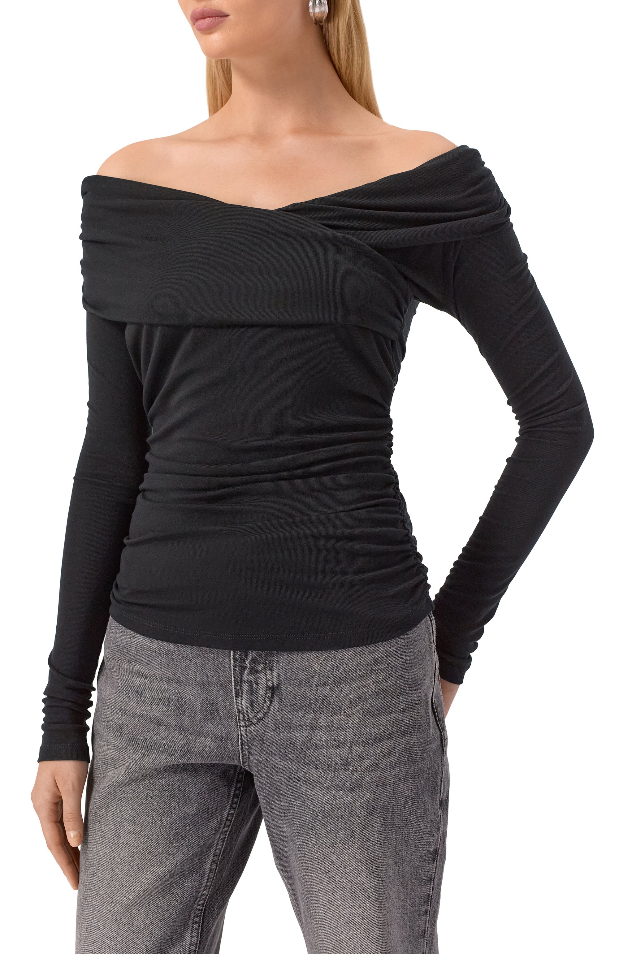 Топ из вискозы и шерсти 12 STOREEZ черного цвета по цене 9800 руб., арт. 133776, фото 3 Топ из вискозы и шерсти 12 STOREEZ, арт. 133776, фото 3