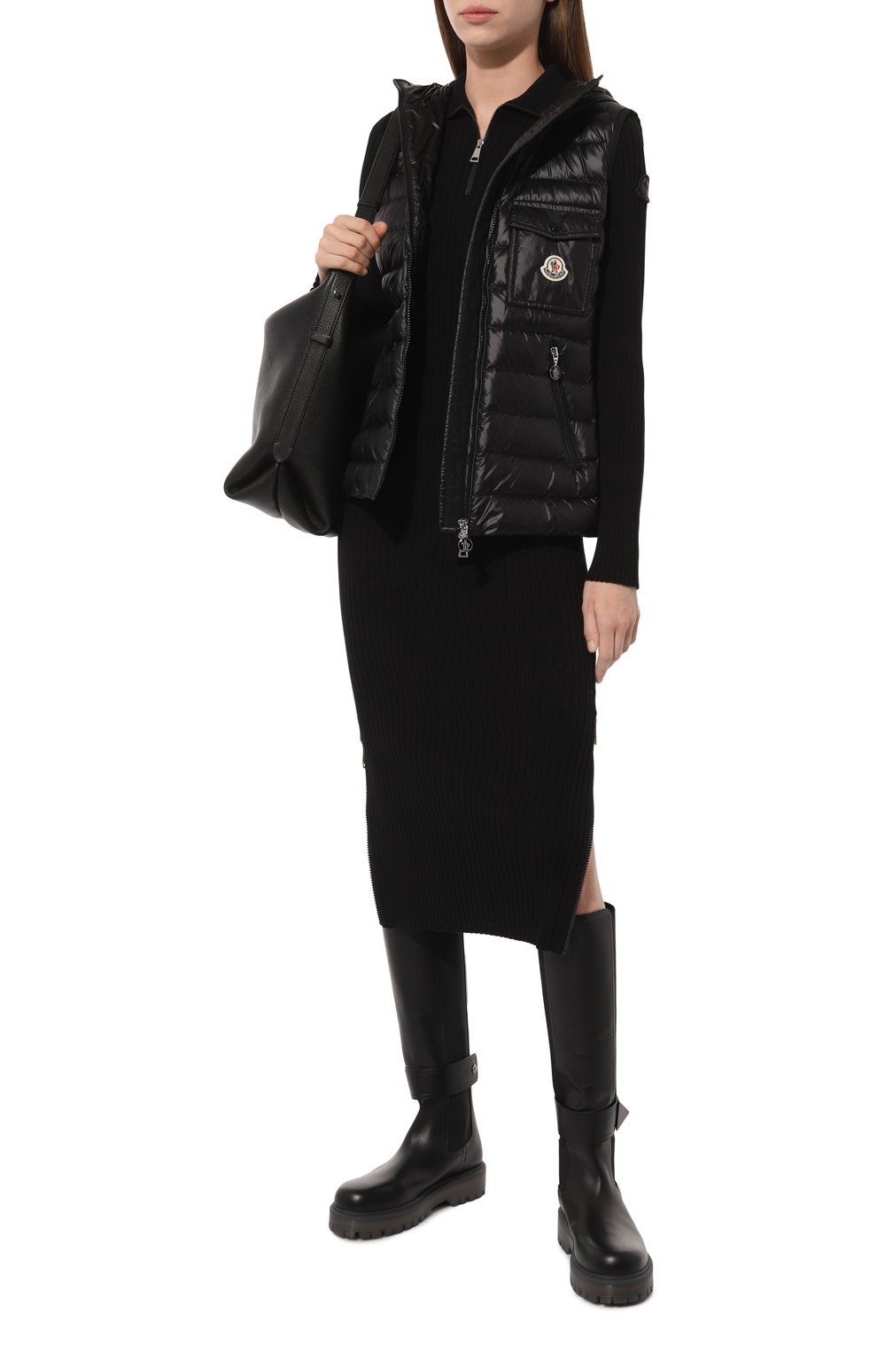 Пуховый жилет glygos MONCLER черного цвета по цене 129000 руб., арт. I10931A00028/595ZZ, фото 2 Пуховый жилет glygos MONCLER, арт. I10931A00028/595ZZ, фото 2