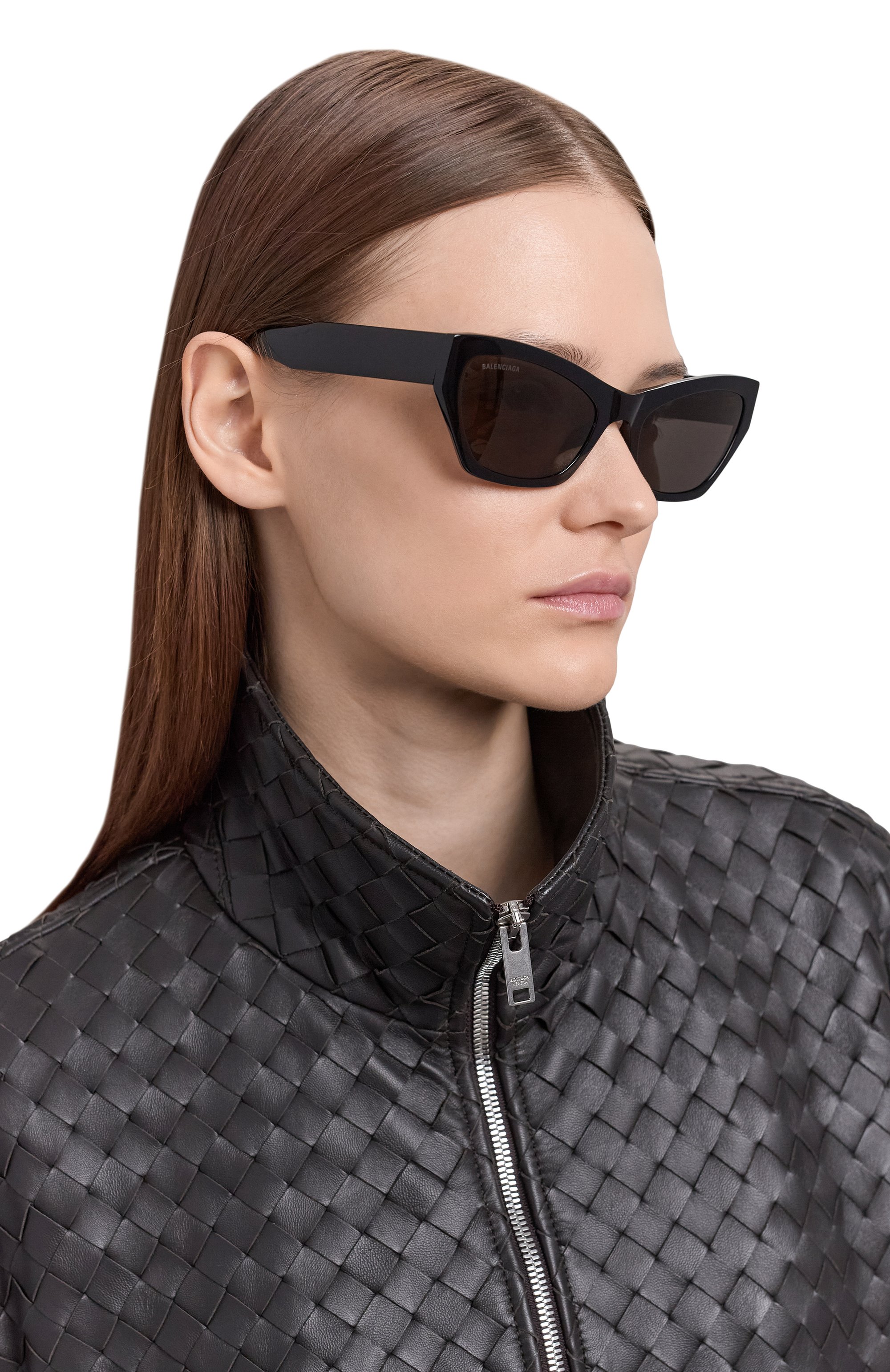 Солнцезащитные очки BALENCIAGA черного цвета по цене 36300 руб., арт. BB0447S 001, фото 2 Солнцезащитные очки BALENCIAGA, арт. BB0447S 001, фото 2