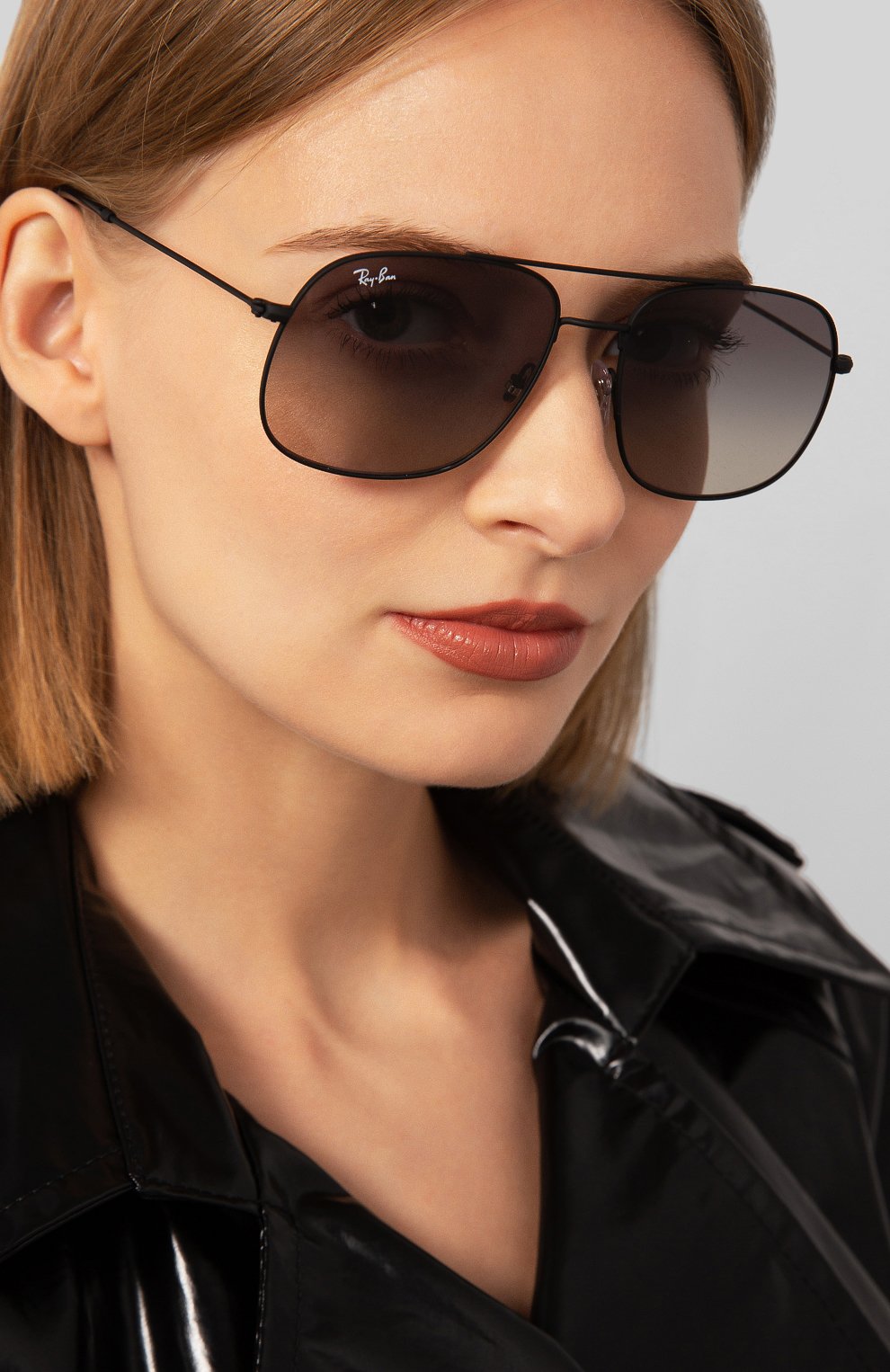 Солнцезащитные очки RAY-BAN черного цвета по цене 11700 руб., арт. 3595-901411, фото 2 Солнцезащитные очки RAY-BAN, арт. 3595-901411, фото 2