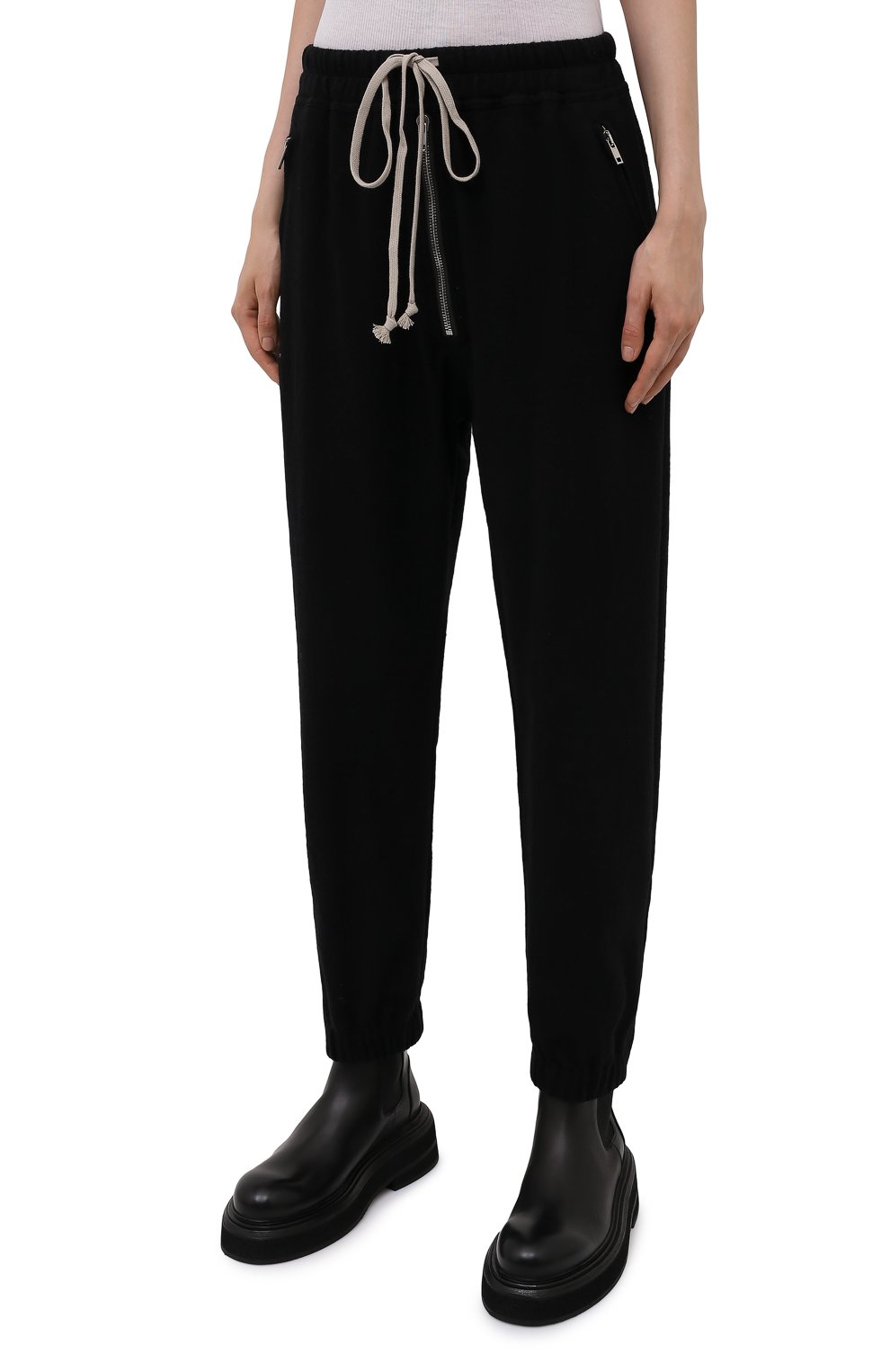 Джоггеры из хлопка и шерсти RICK OWENS черного цвета по цене 73100 руб., арт. RP02A7313/WCF, фото 3 Джоггеры из хлопка и шерсти RICK OWENS, арт. RP02A7313/WCF, фото 3