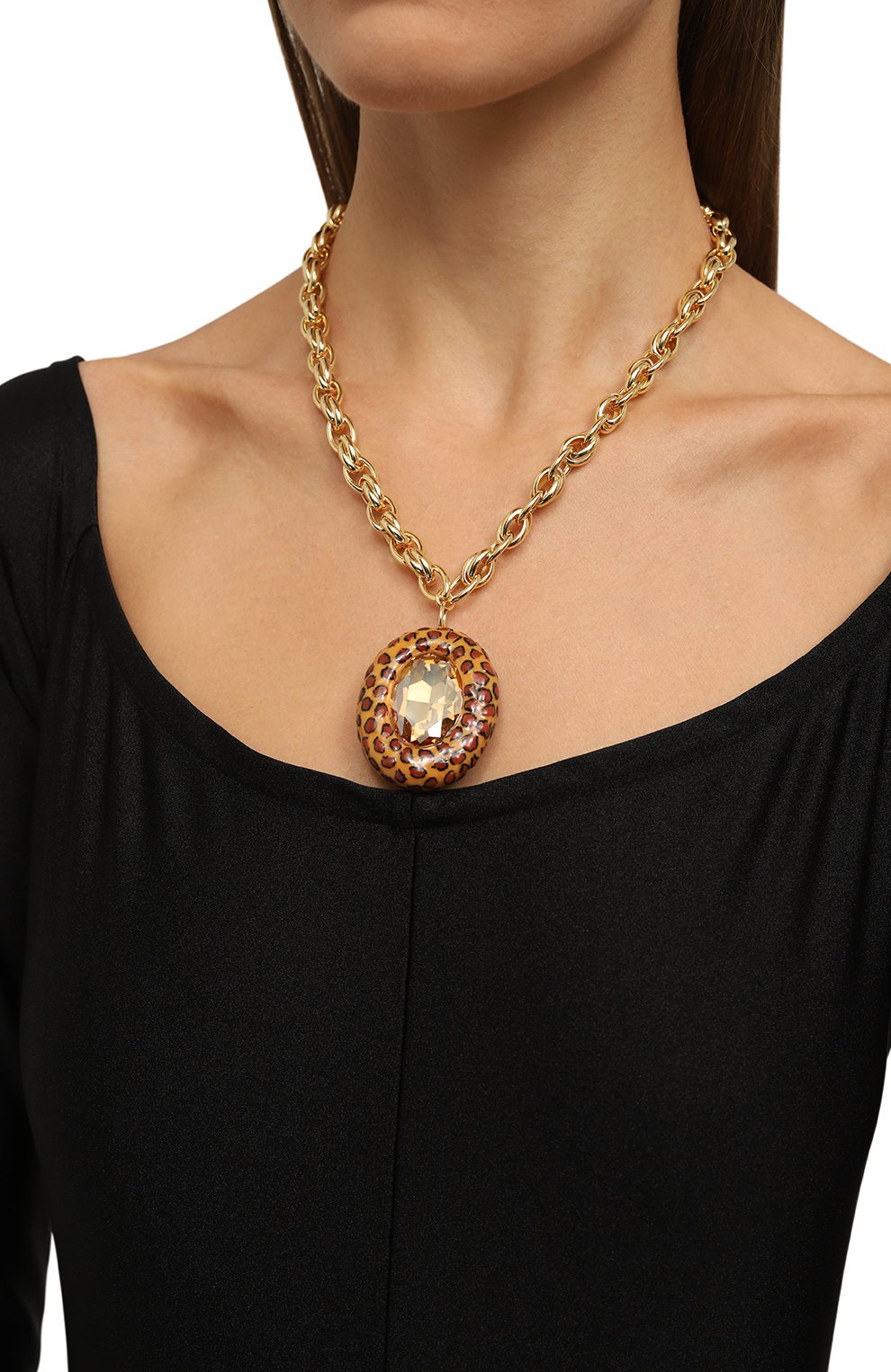 Кулон на цепочке LILI ARCHIVE леопардового цвета по цене 49500 руб., арт. PMLEOLUX1, фото 2 Кулон на цепочке LILI ARCHIVE, арт. PMLEOLUX1, фото 2