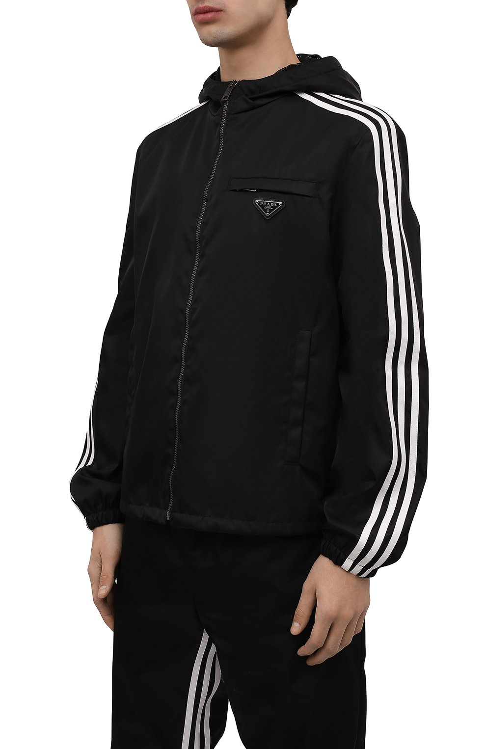 Куртка adidas for prada re-nylon PRADA черного цвета по цене 125000 руб., арт. SGB964-1WQ8-F0002-212, фото 6 Куртка adidas for prada re-nylon PRADA, арт. SGB964-1WQ8-F0002-212, фото 6