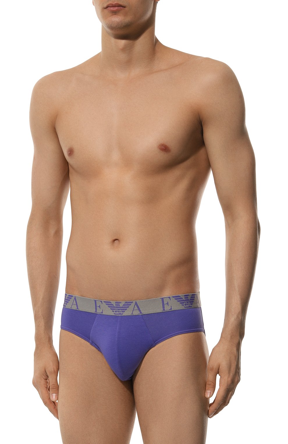 Комплект из трех брифов EMPORIO ARMANI разноцветного цвета по цене 6155 руб., арт. 111734/4R715, фото 2 Комплект из трех брифов EMPORIO ARMANI, арт. 111734/4R715, фото 2
