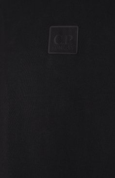 Мужская хлопковая футболка C.P. COMPANY черного цвета, арт. 18CLTS023A006370W | Фото 6 (Длина (для топов): Стандартные; Драгоценные камни: Проставлено; Материал сплава: Проставлено; Рукава: Короткие; Материал внешний: Хлопок; Принт: Без принта; Стили: Кэжуэл; Мужское Кросс-КТ: Футболка-одежда; Кросс-КТ: Джерси)