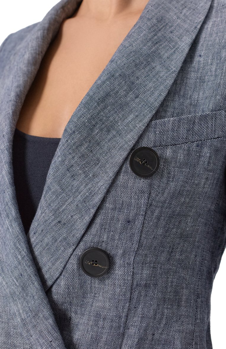 Женский льняной жакет EMPORIO ARMANI синего цвета, арт. EW001558/TE10381 | Фото 5 (Длина (для топов): Стандартные; Рукава: Длинные; Материал внешний: Лен; Женское Кросс-КТ: Жакет-одежда; Кросс-КТ: костюм; 1-2-бортные: Двубортные; Стили: Классический)