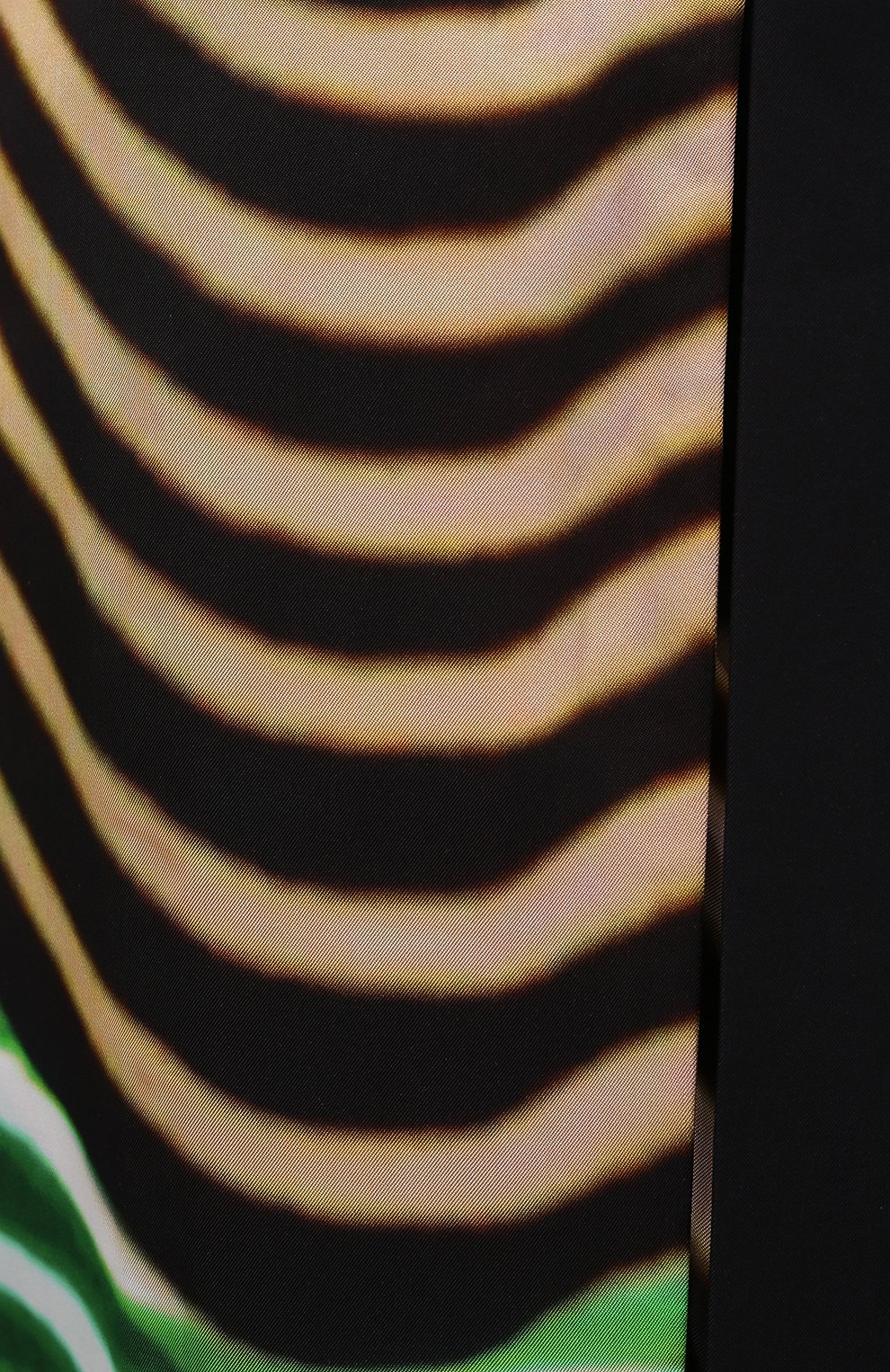Платье из вискозы DRIES VAN NOTEN зеленого цвета по цене 143500 руб., арт. 211-11096-2092, фото 5 Платье из вискозы DRIES VAN NOTEN, арт. 211-11096-2092, фото 5