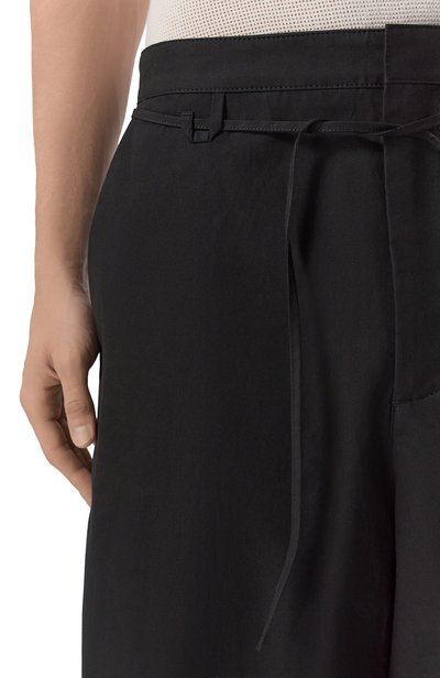 Хлопковые брюки JACQUEMUS черного цвета по цене 65650 руб., арт. 26EPAM00574/AW00648, фото 5 Хлопковые брюки JACQUEMUS, арт. 26EPAM00574/AW00648, фото 5